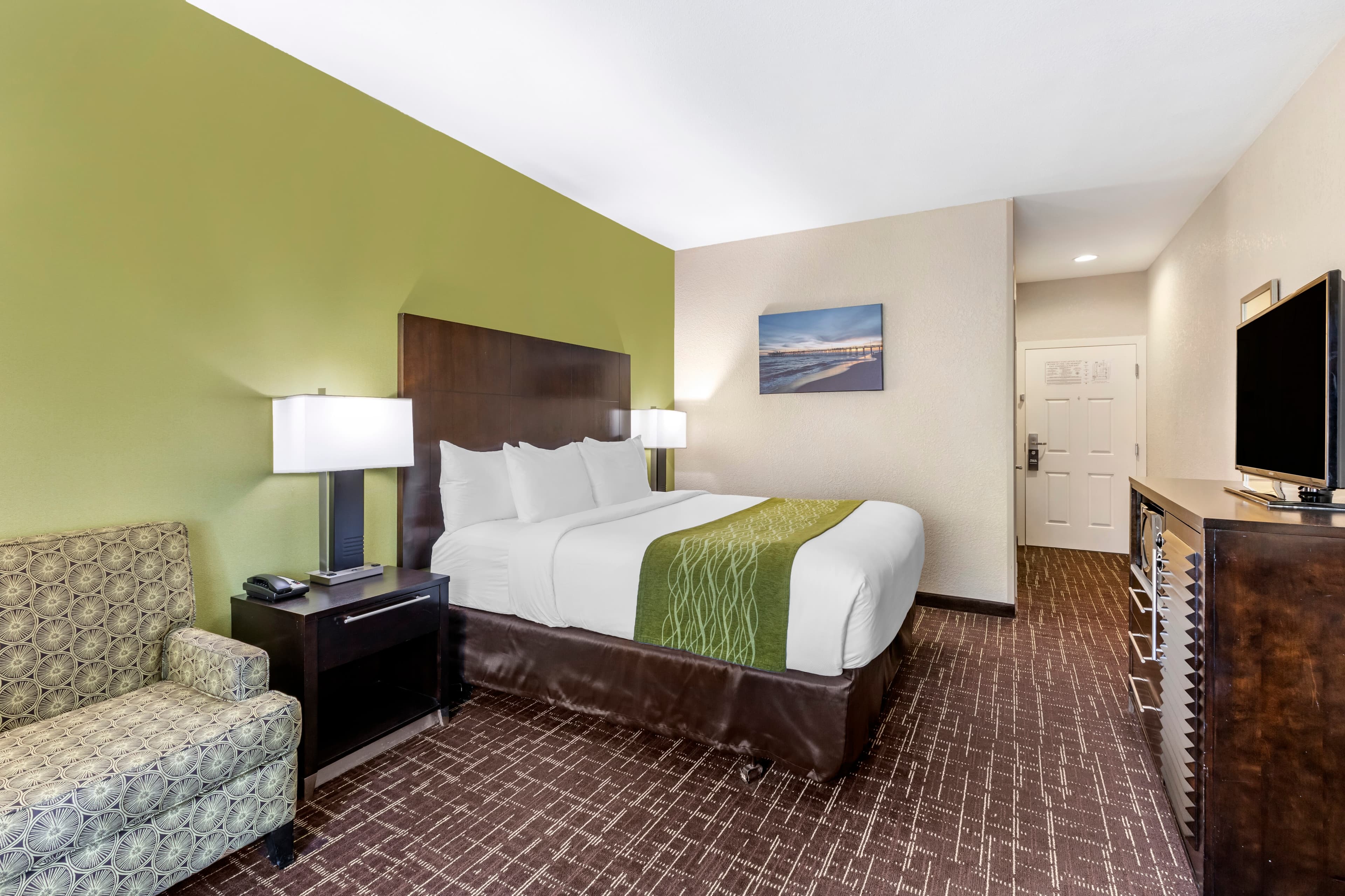 Comfort Inn San Diego Old Town - Image 3