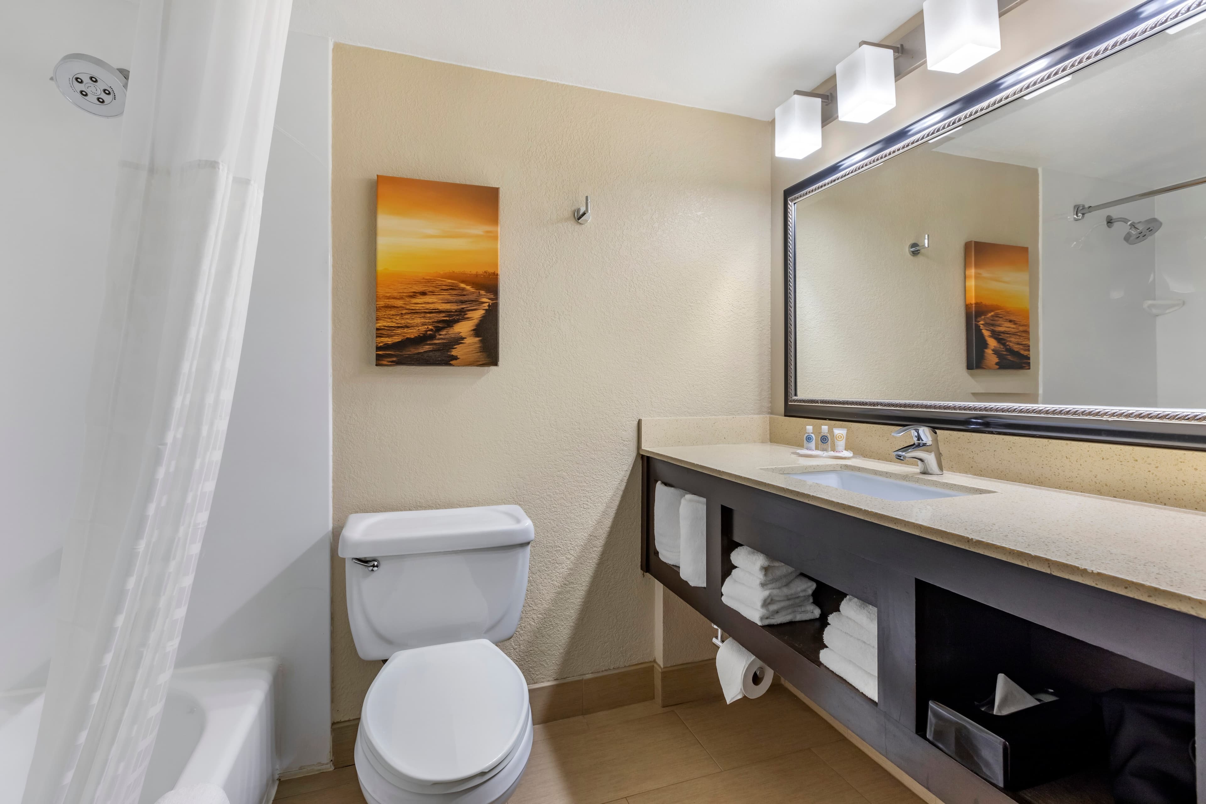 Comfort Inn San Diego Old Town — 24