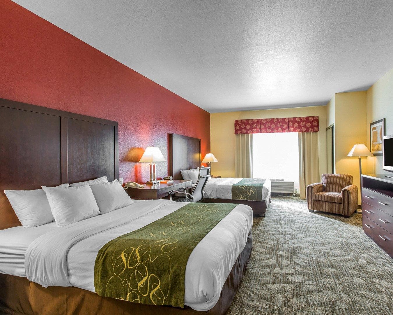 Comfort Suites Palm Desert I-10 — 6