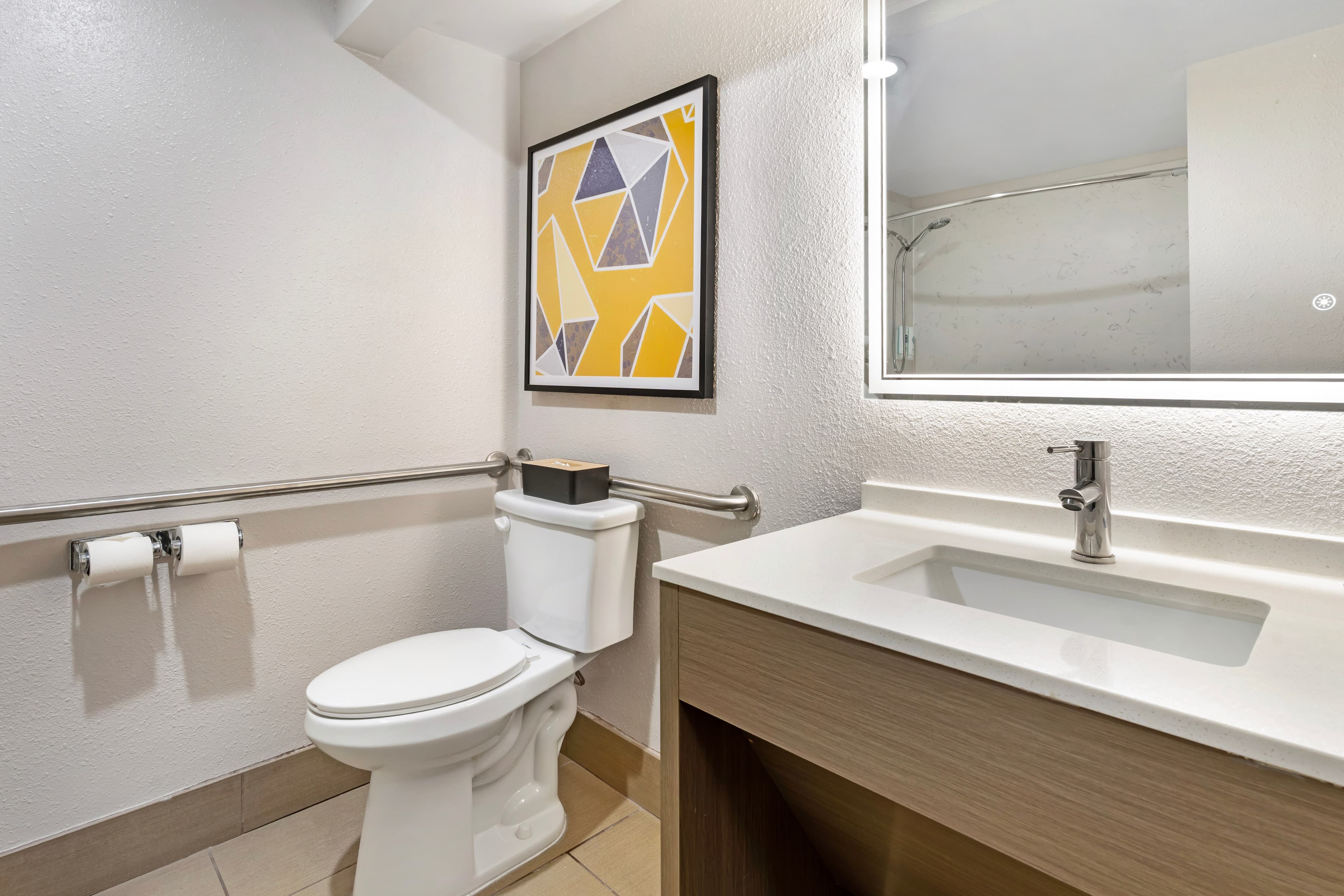 Comfort Inn & Suites Sacramento - University Area - Image 5