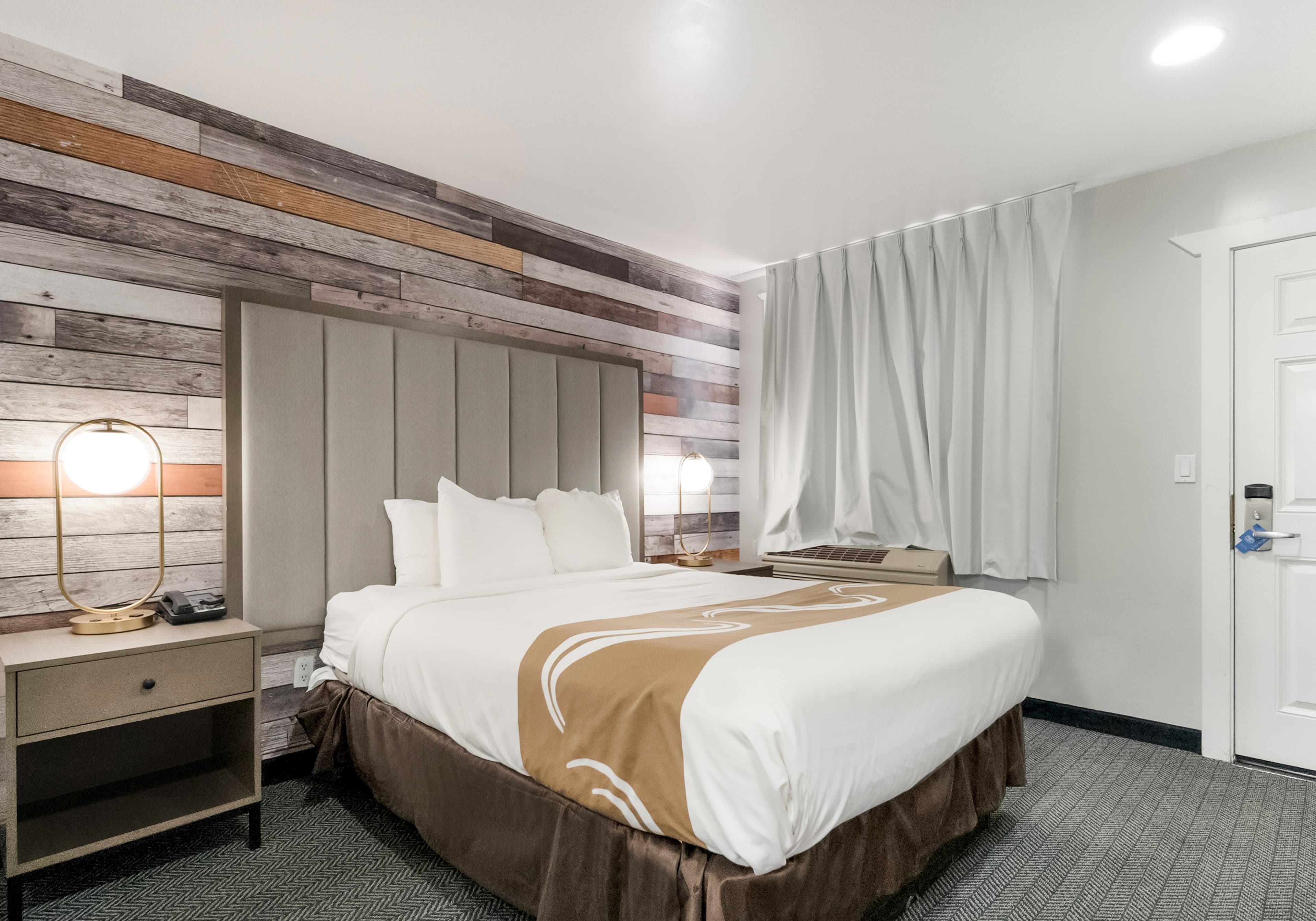 Quality Inn South Lake Tahoe - Image 4