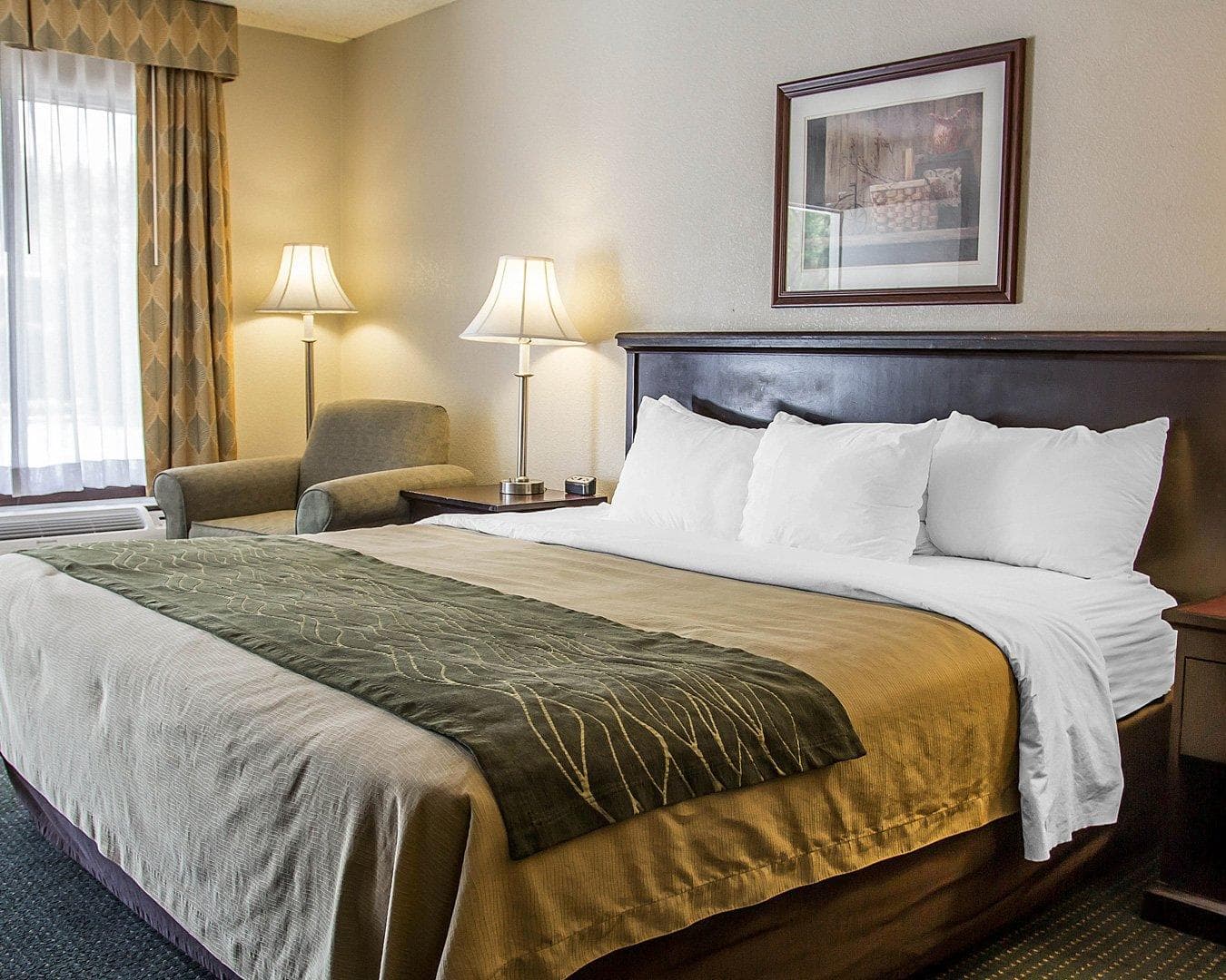 Quality Inn Riverside Near UCR and Downtown - Image 3