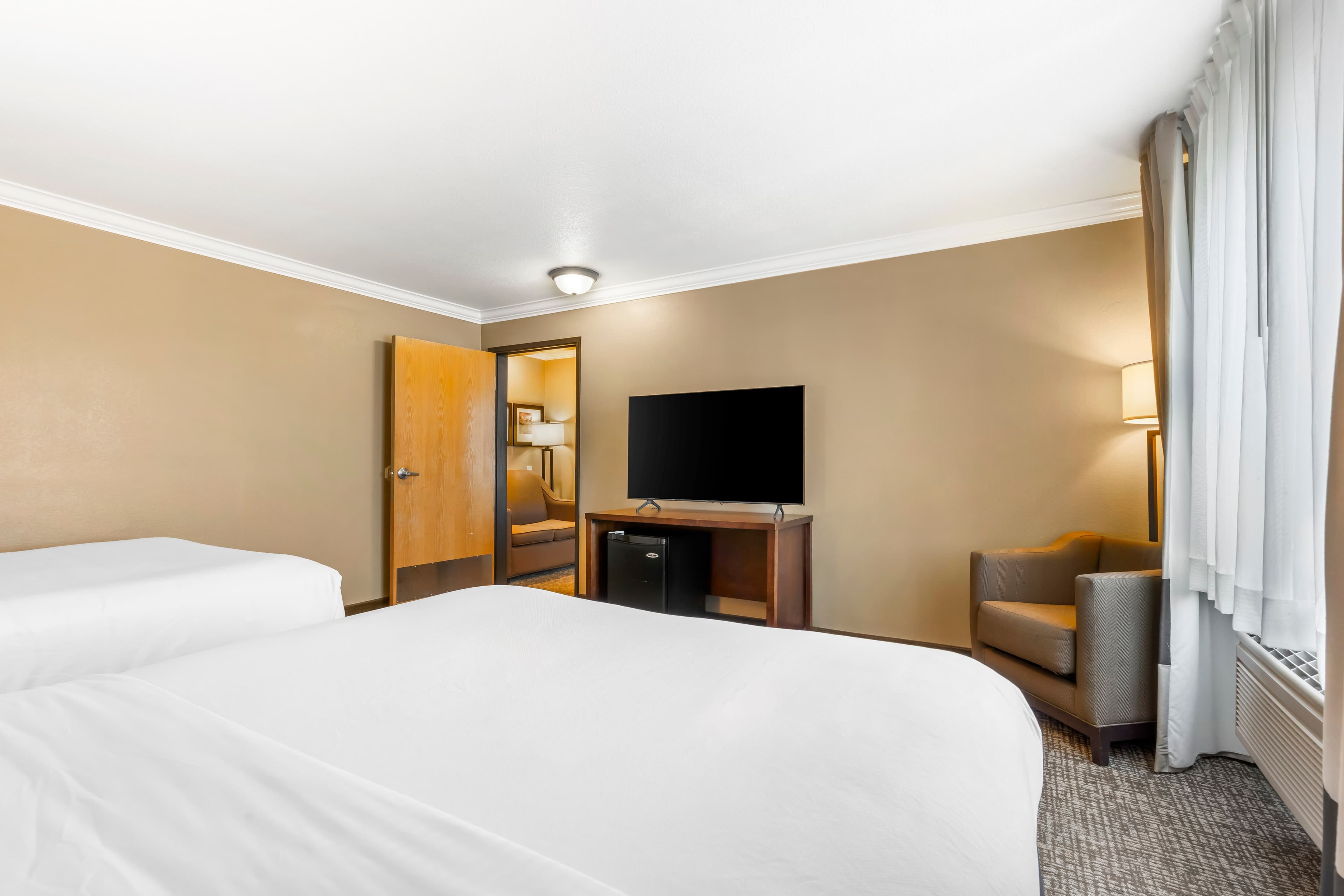 Comfort Inn & Suites Redwood Country — 21