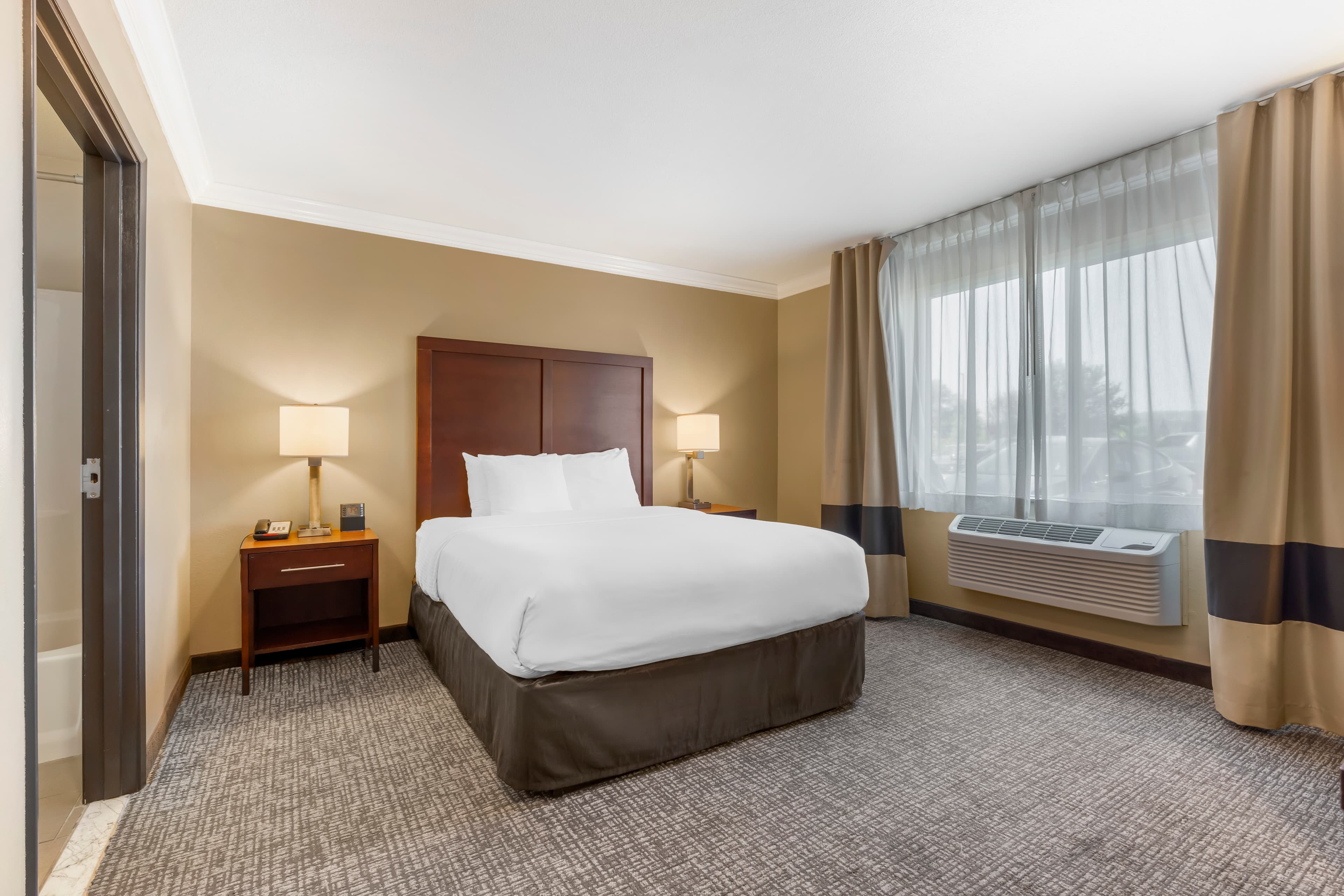 Comfort Inn & Suites Redwood Country — 25