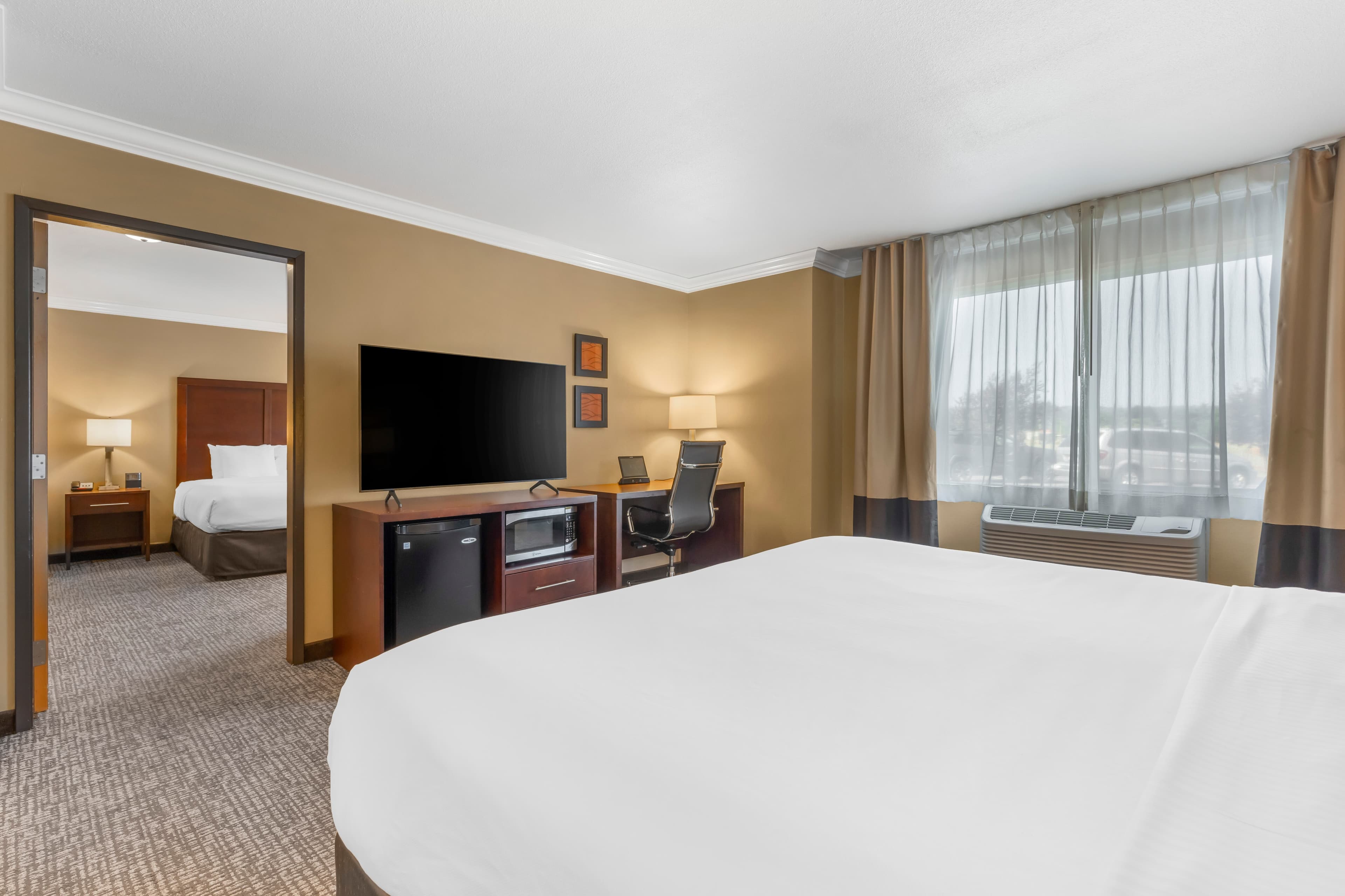Comfort Inn & Suites Redwood Country — 26