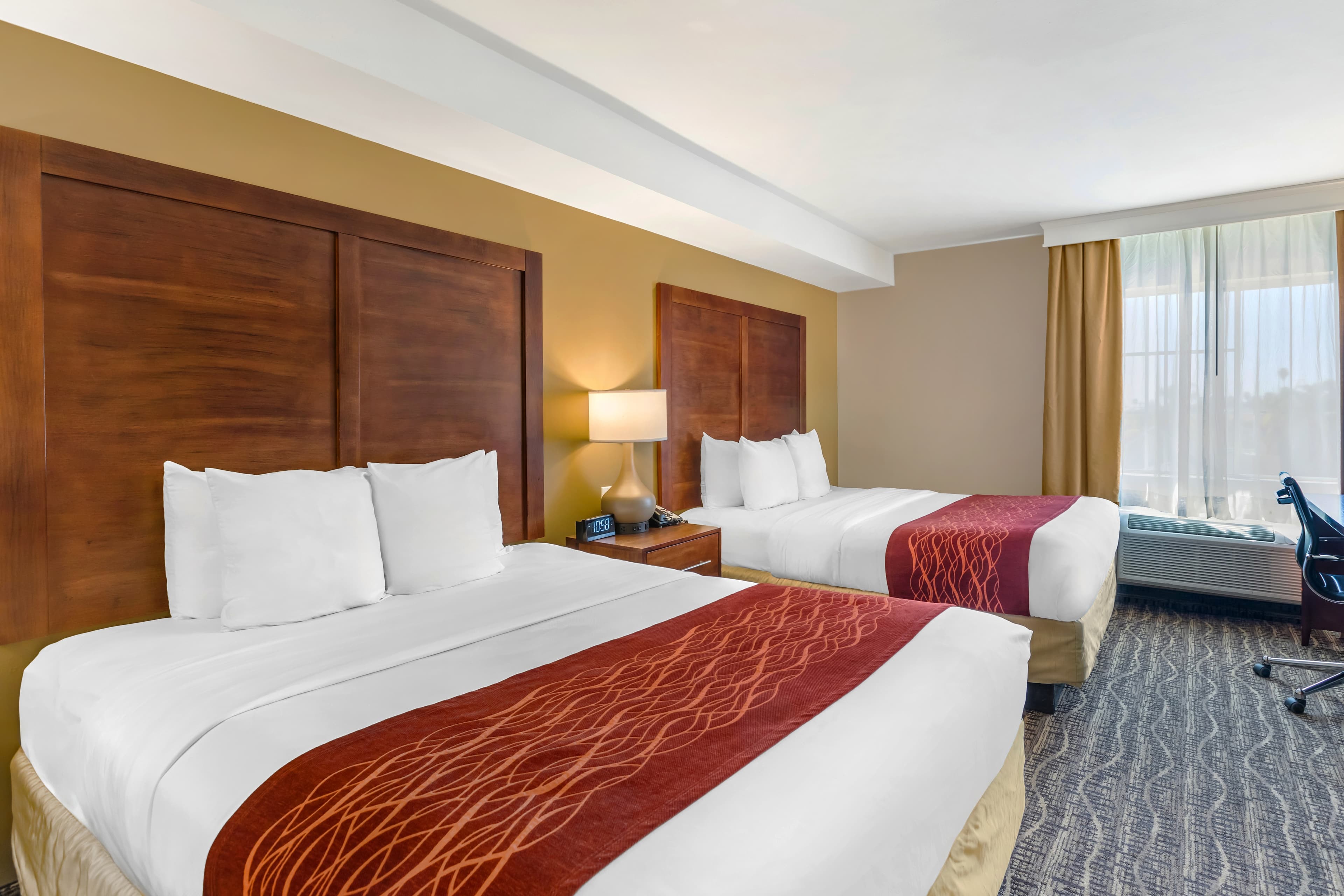 Comfort Inn Monterey Park - Los Angeles — 9