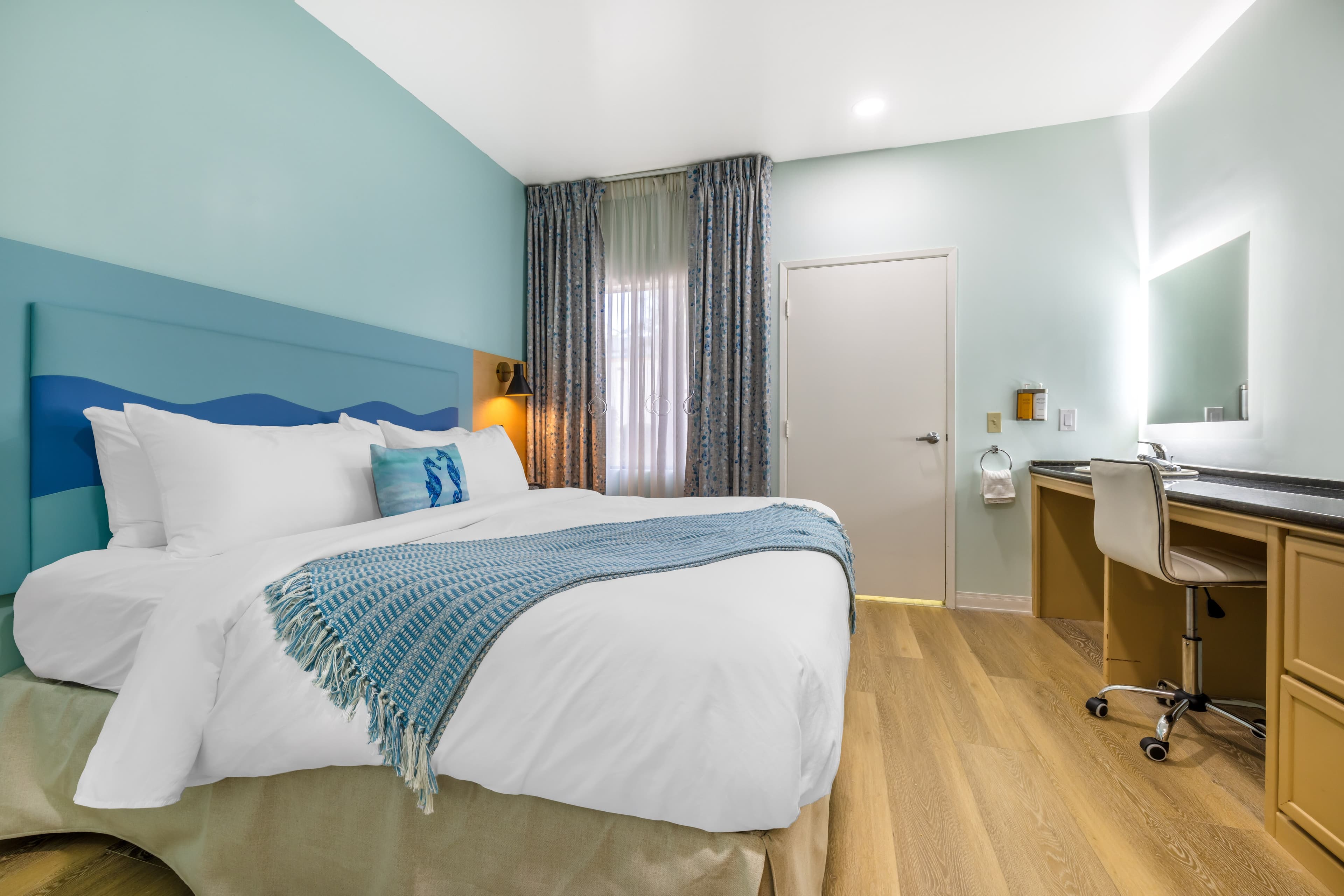 Quality Suites Downtown San Luis Obispo — 17
