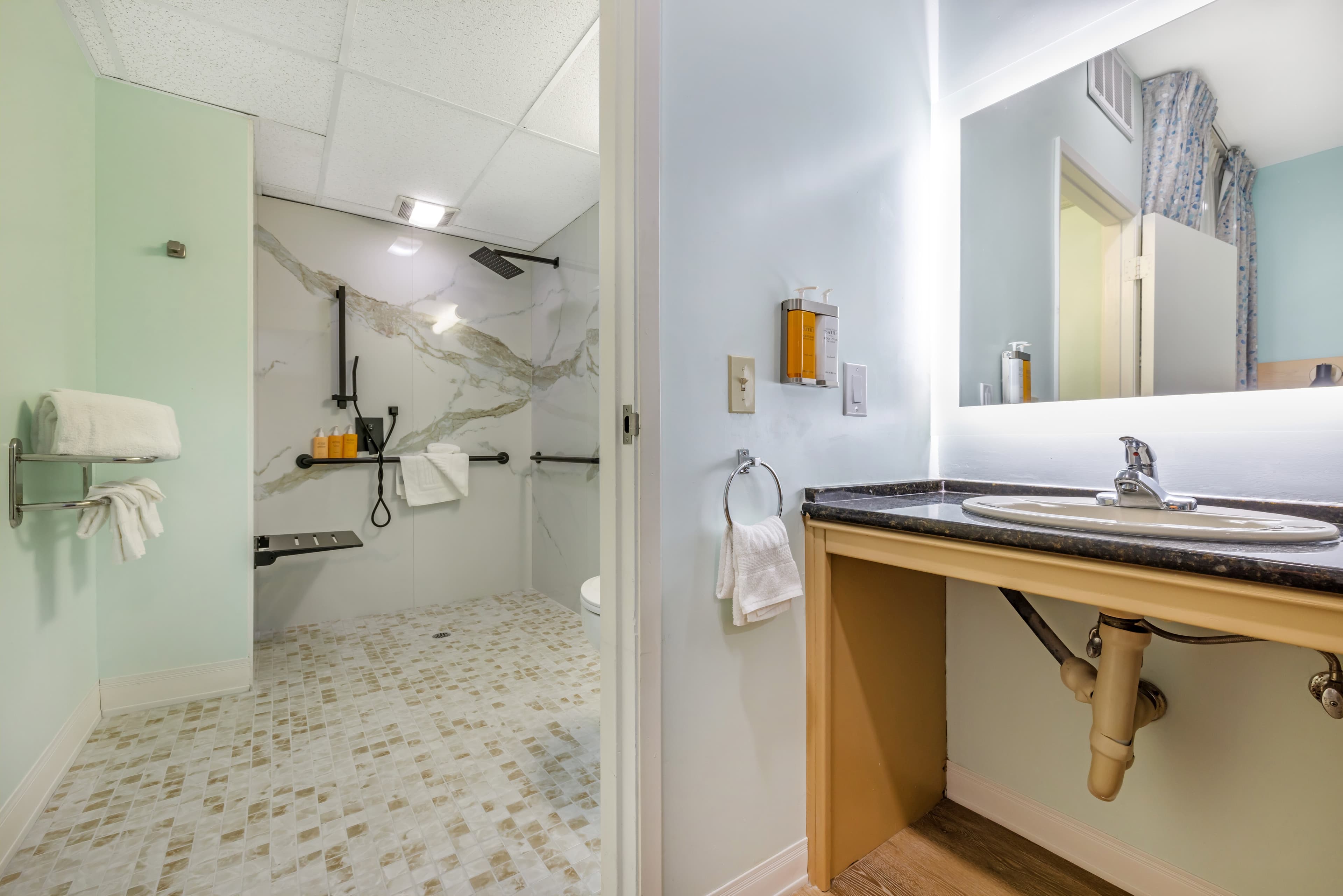 Quality Suites Downtown San Luis Obispo — 21