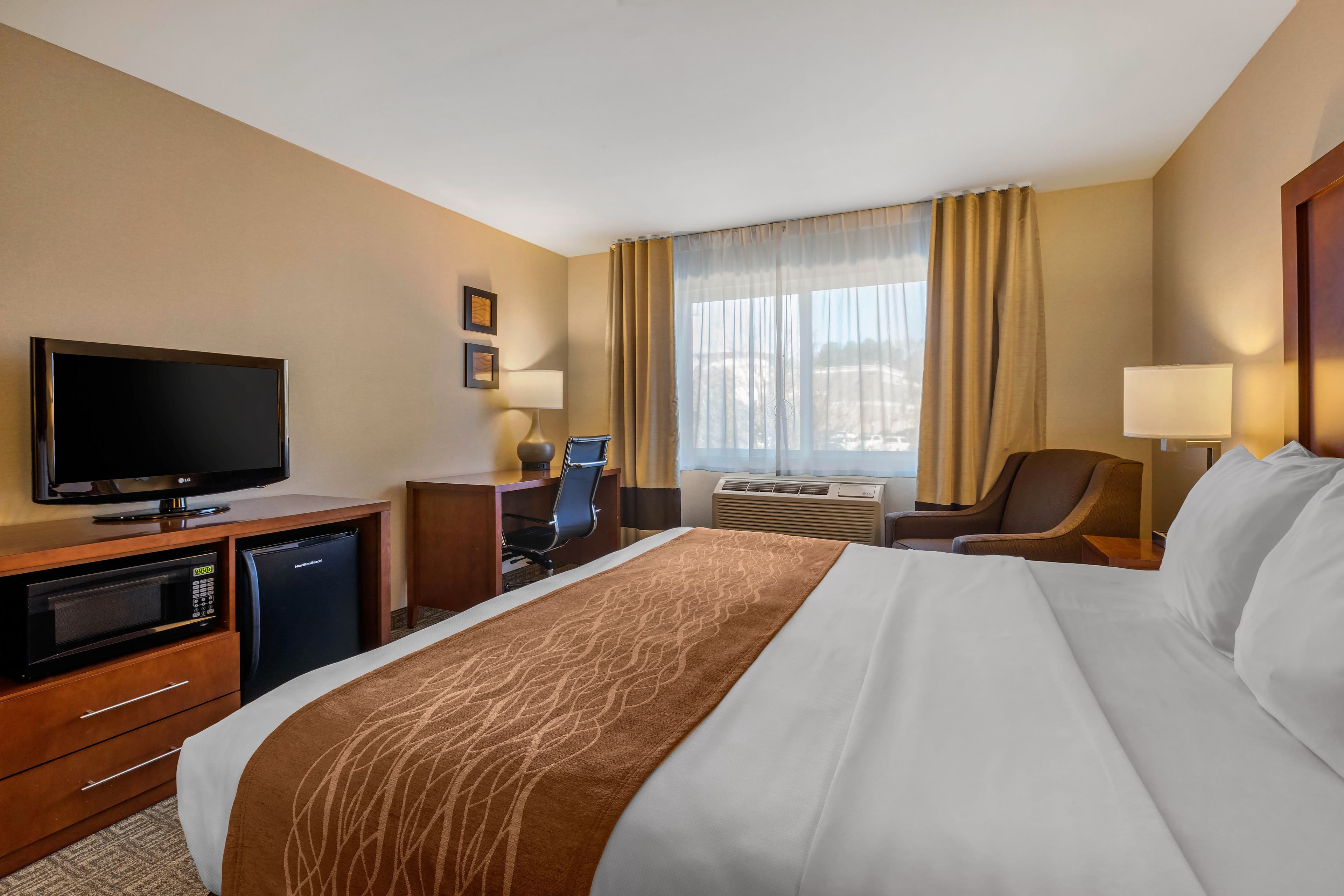 Comfort Inn & Suites Murrieta Temecula Wine Country — 14