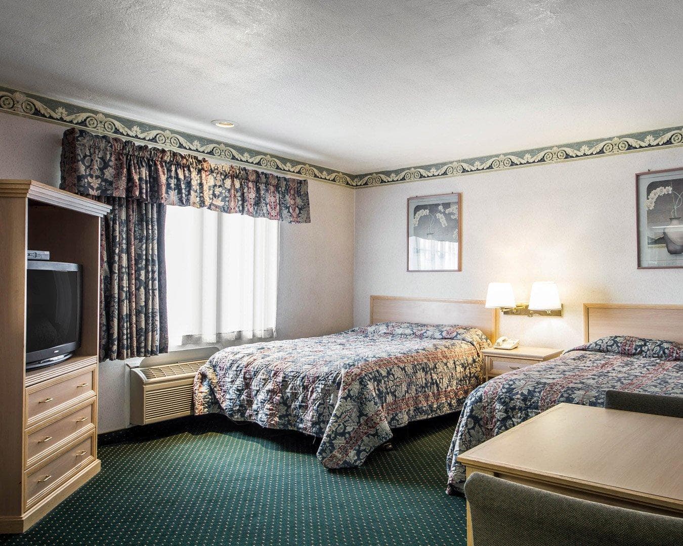 Rodeway Inn Monterey Near Fairgrounds — 15