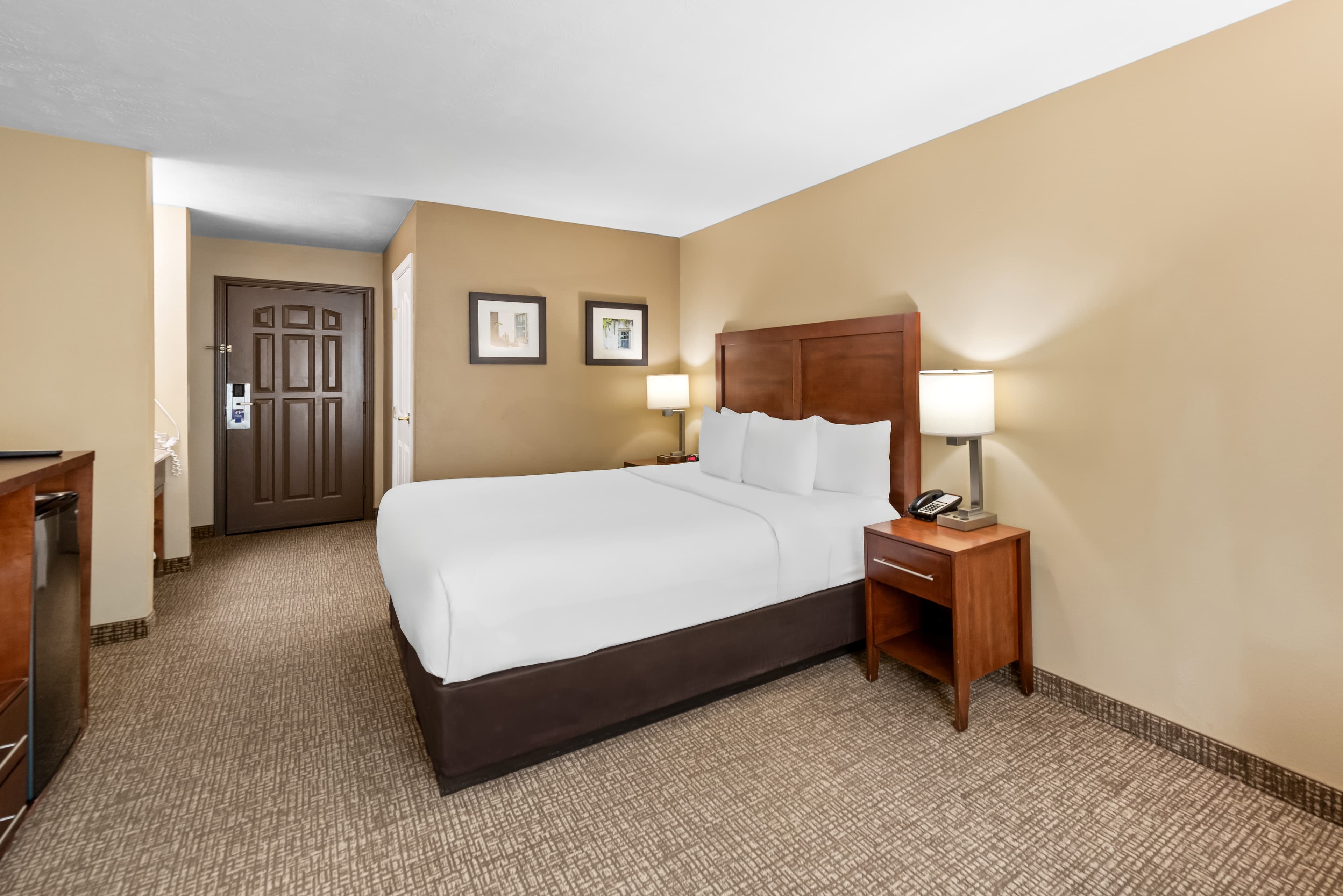 Comfort Inn & Suites El Centro I-8 — 6