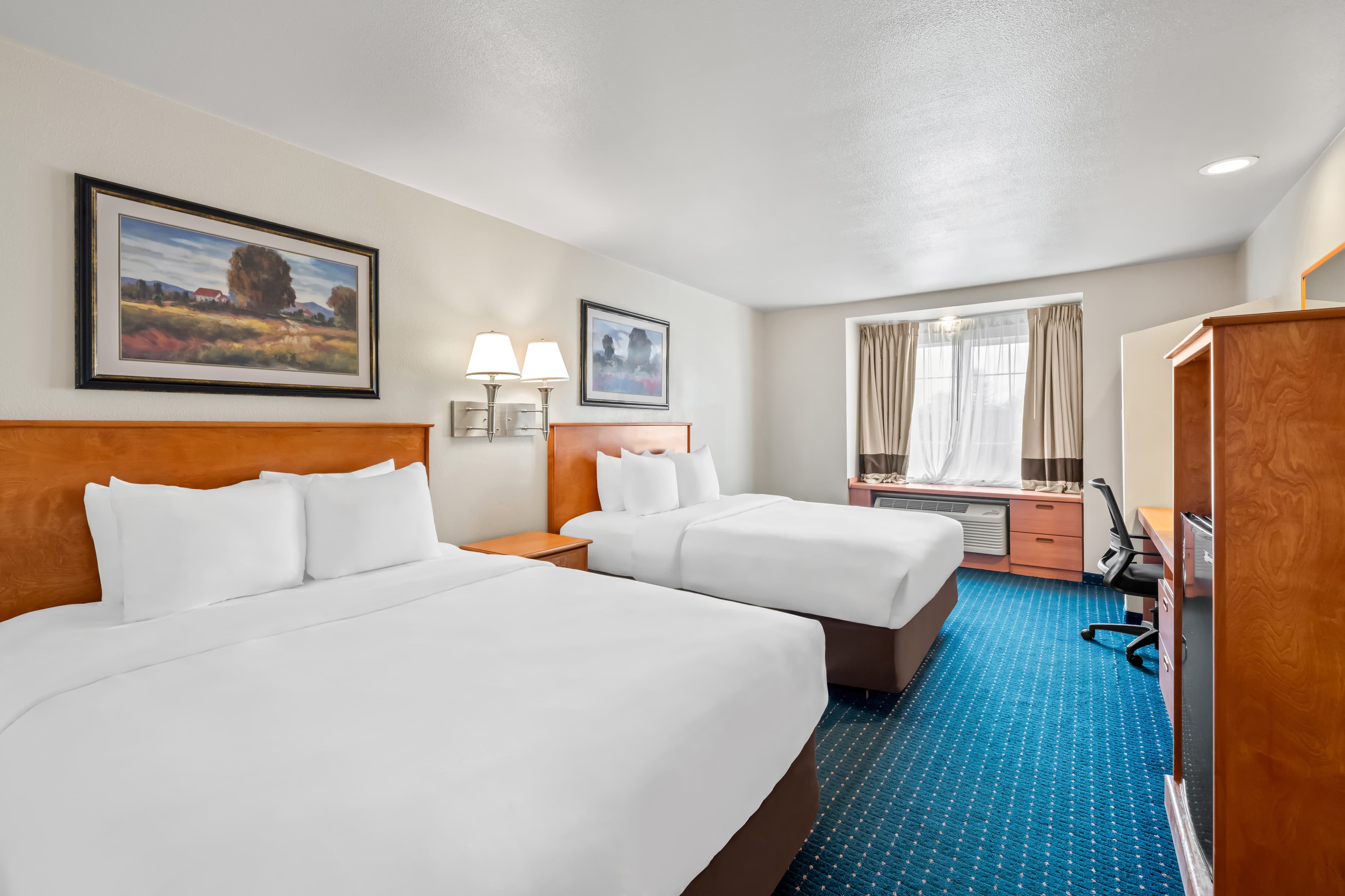 Comfort Inn & Suites Salinas City Center Area - Image 5