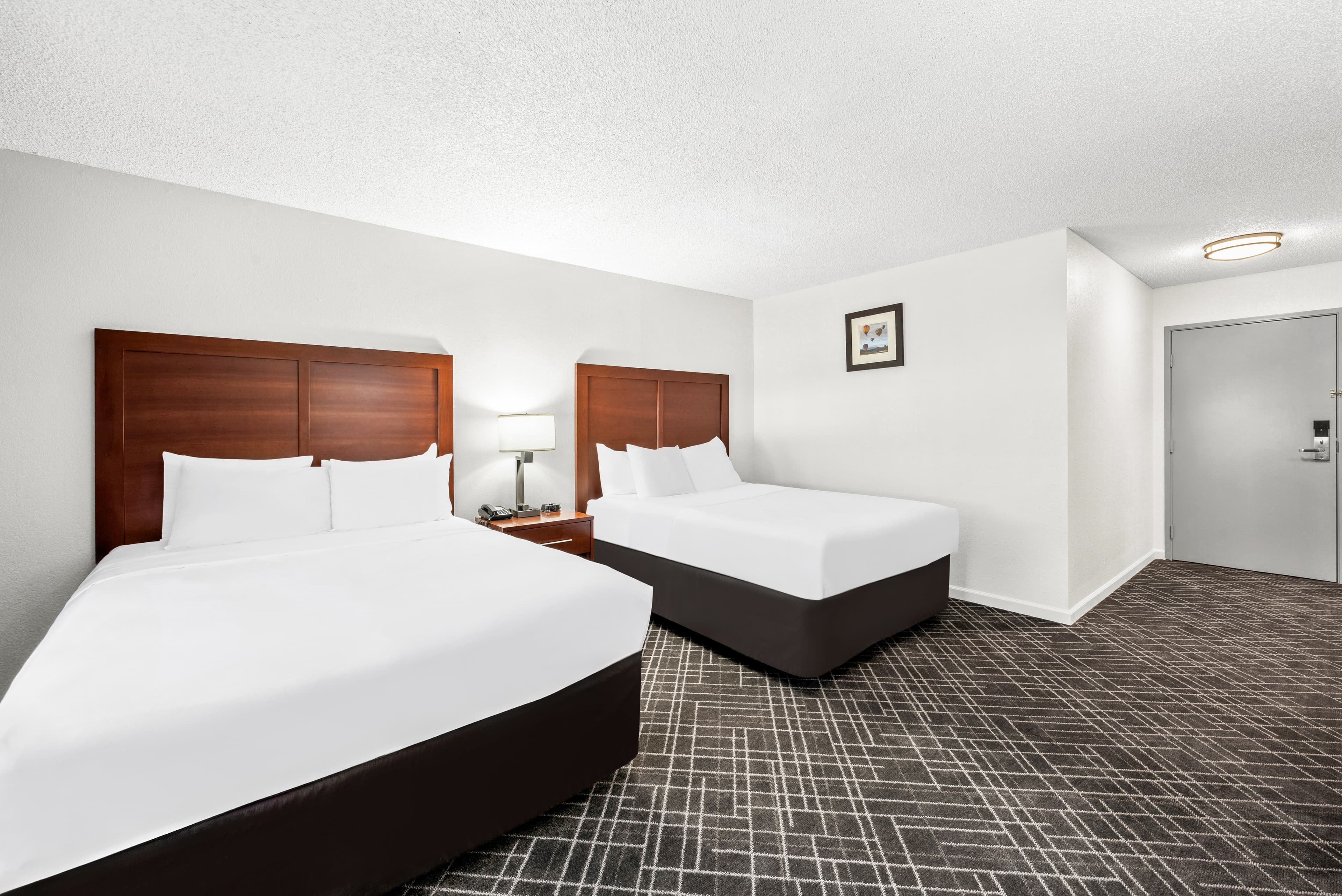 Comfort Inn Yreka I-5 — 12