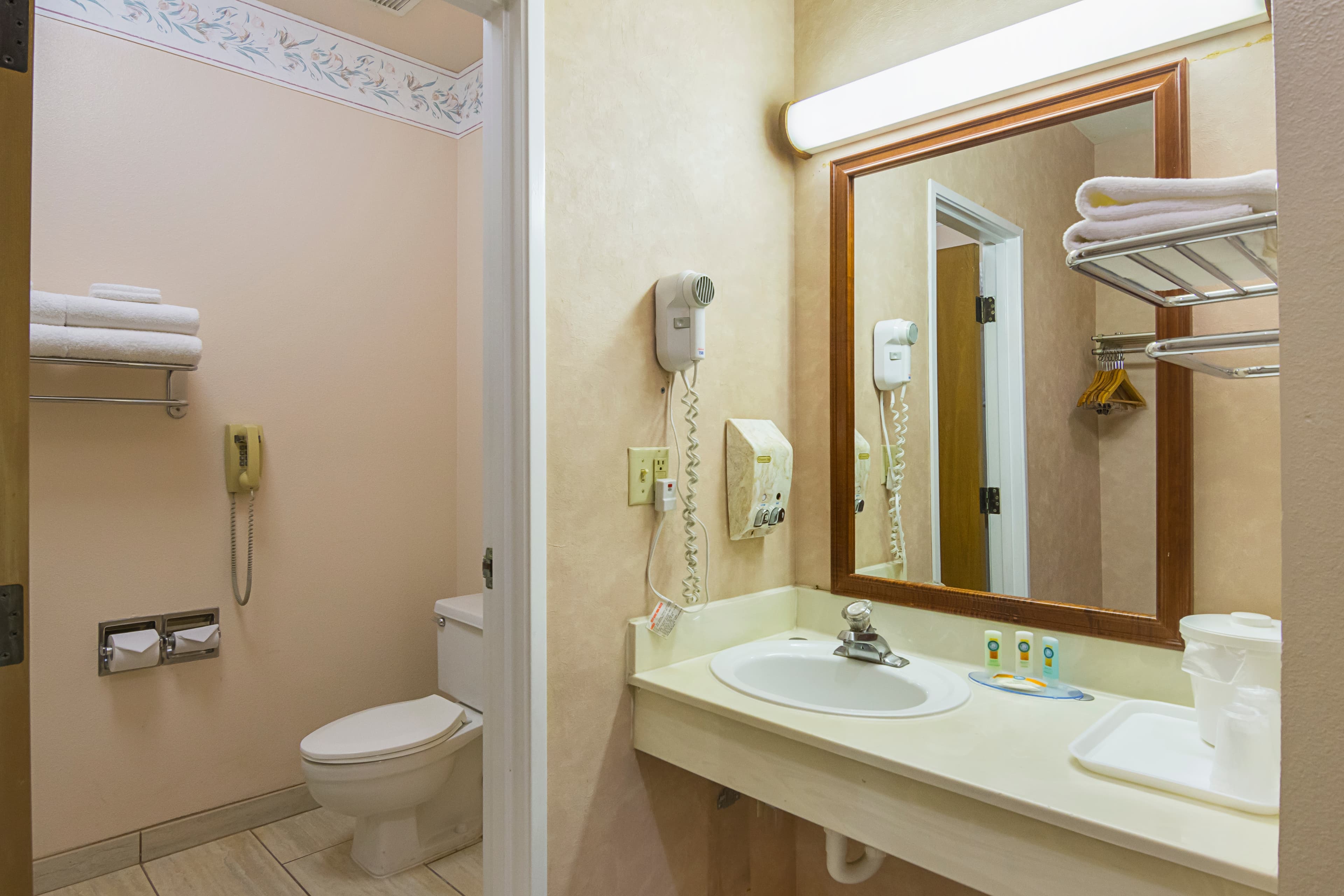 Quality Inn Fresno Yosemite Airport — 5