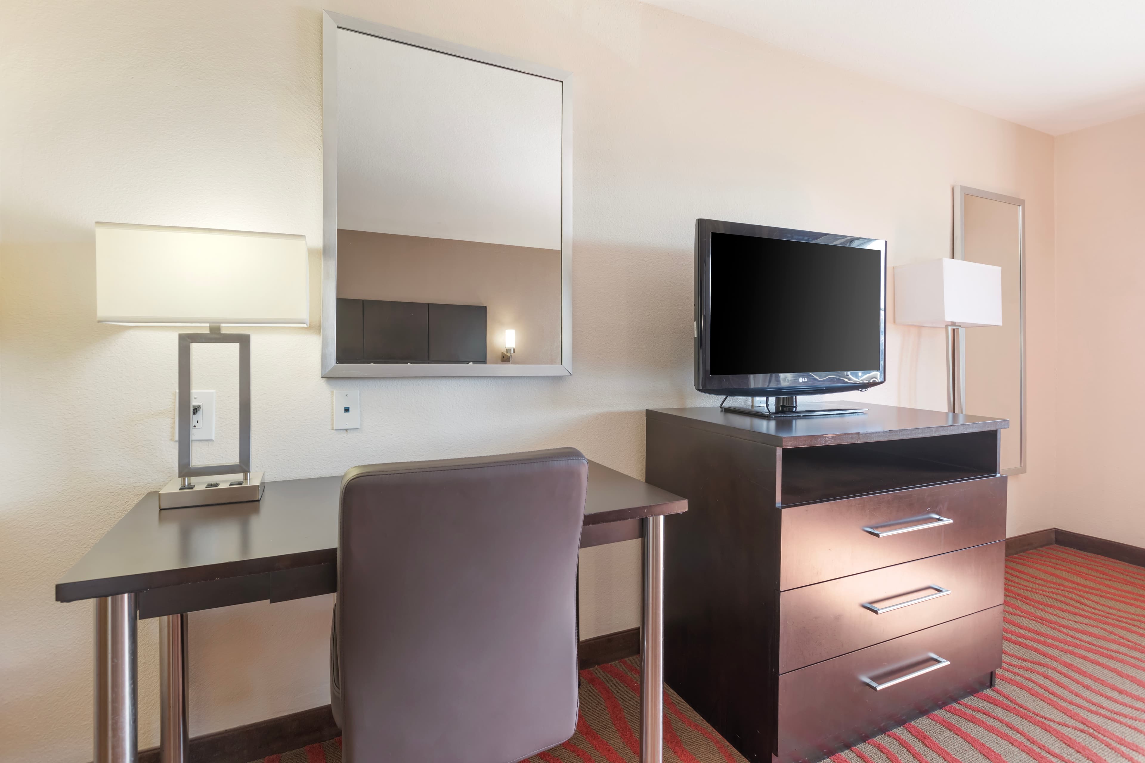 Comfort Inn Los Angeles near Hollywood — 6