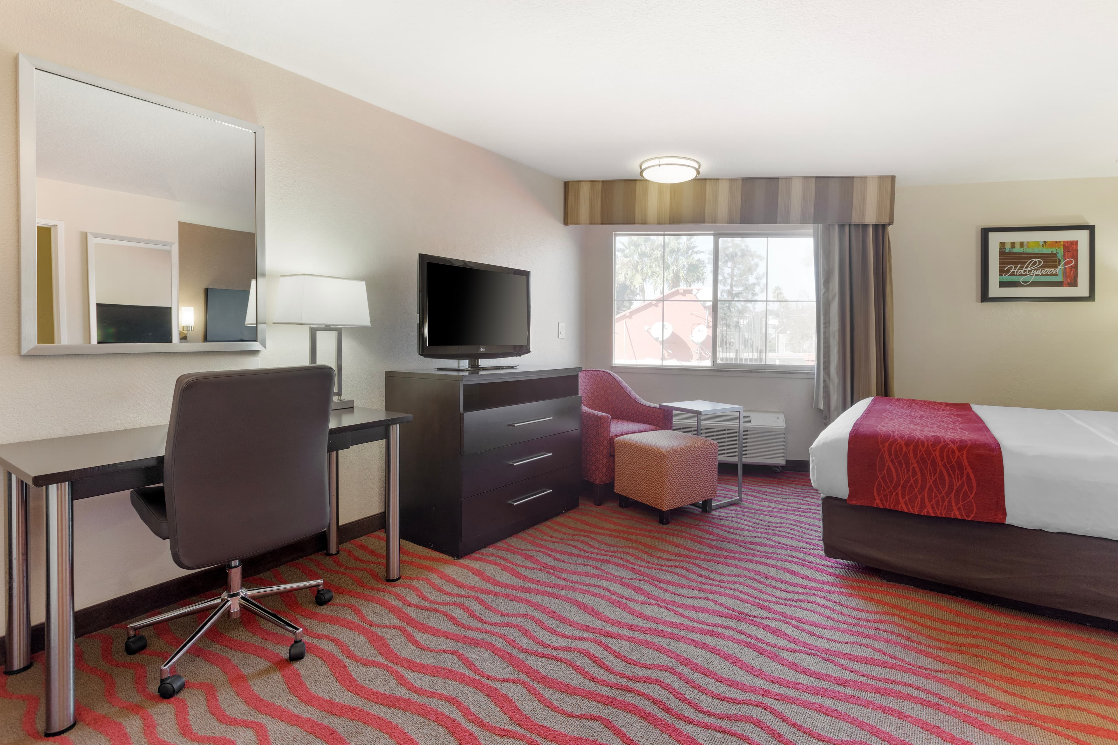 Comfort Inn Los Angeles near Hollywood — 11
