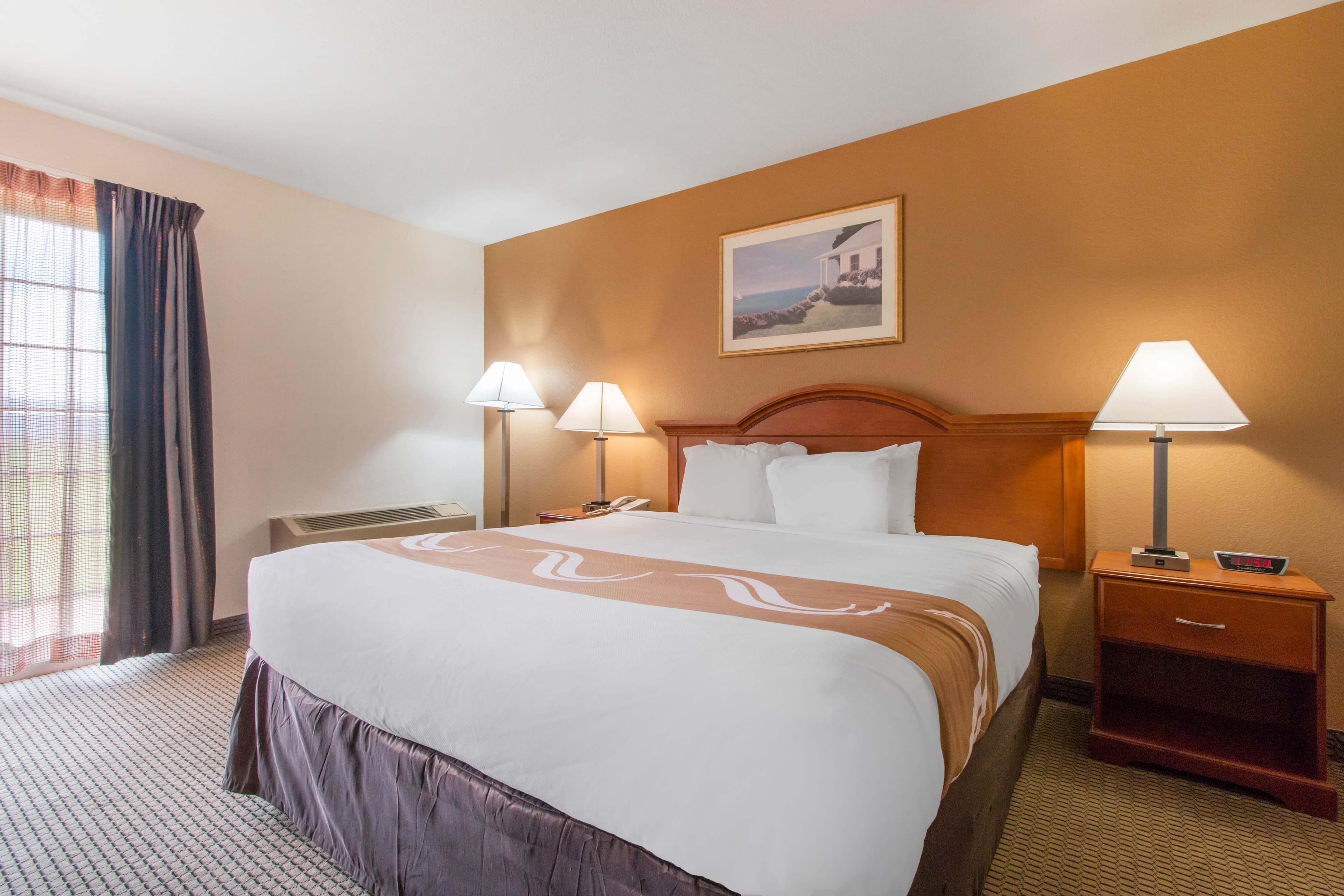 Quality Inn & Suites Crescent City Redwood Coast - Image 2