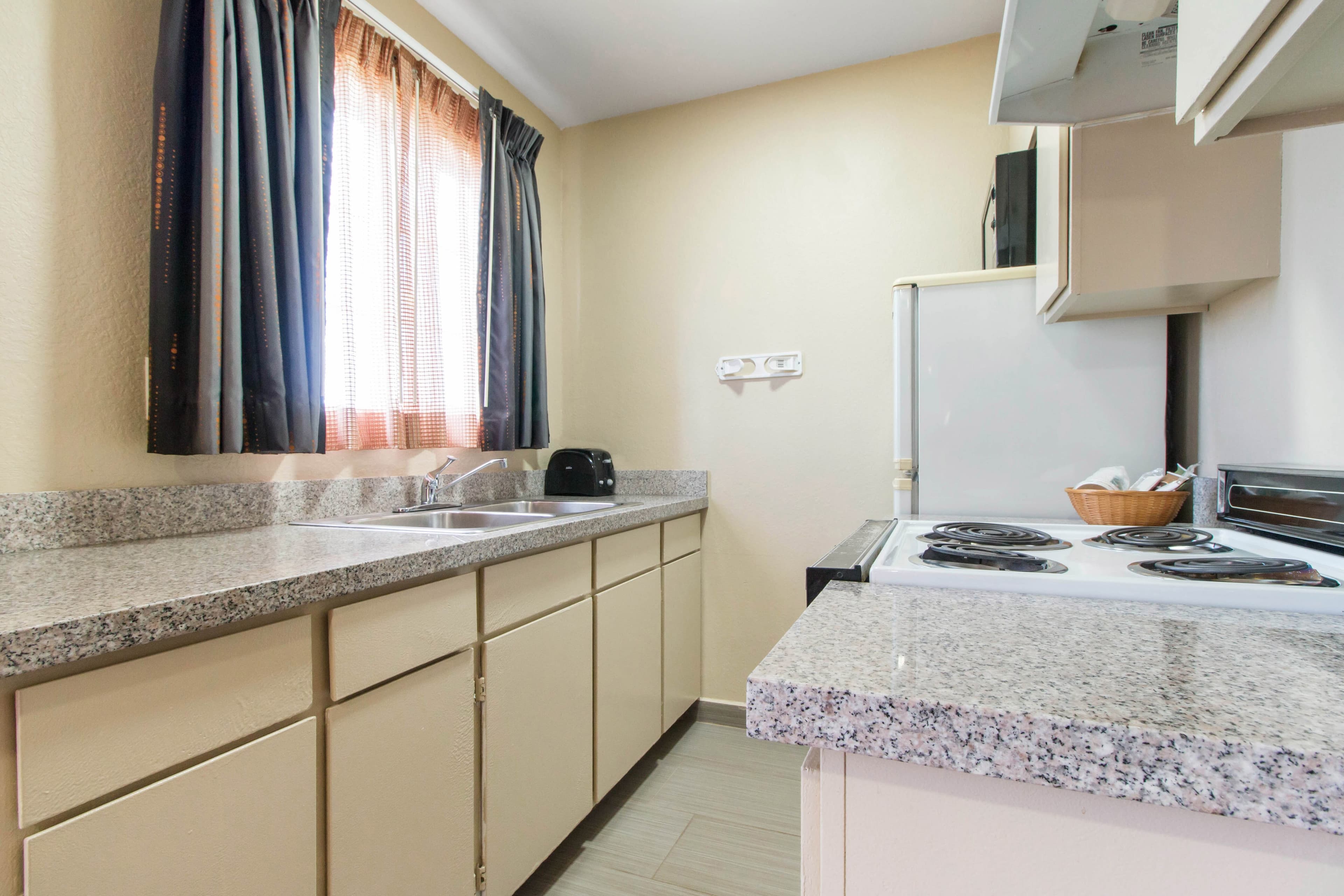 Quality Inn & Suites Crescent City Redwood Coast — 15