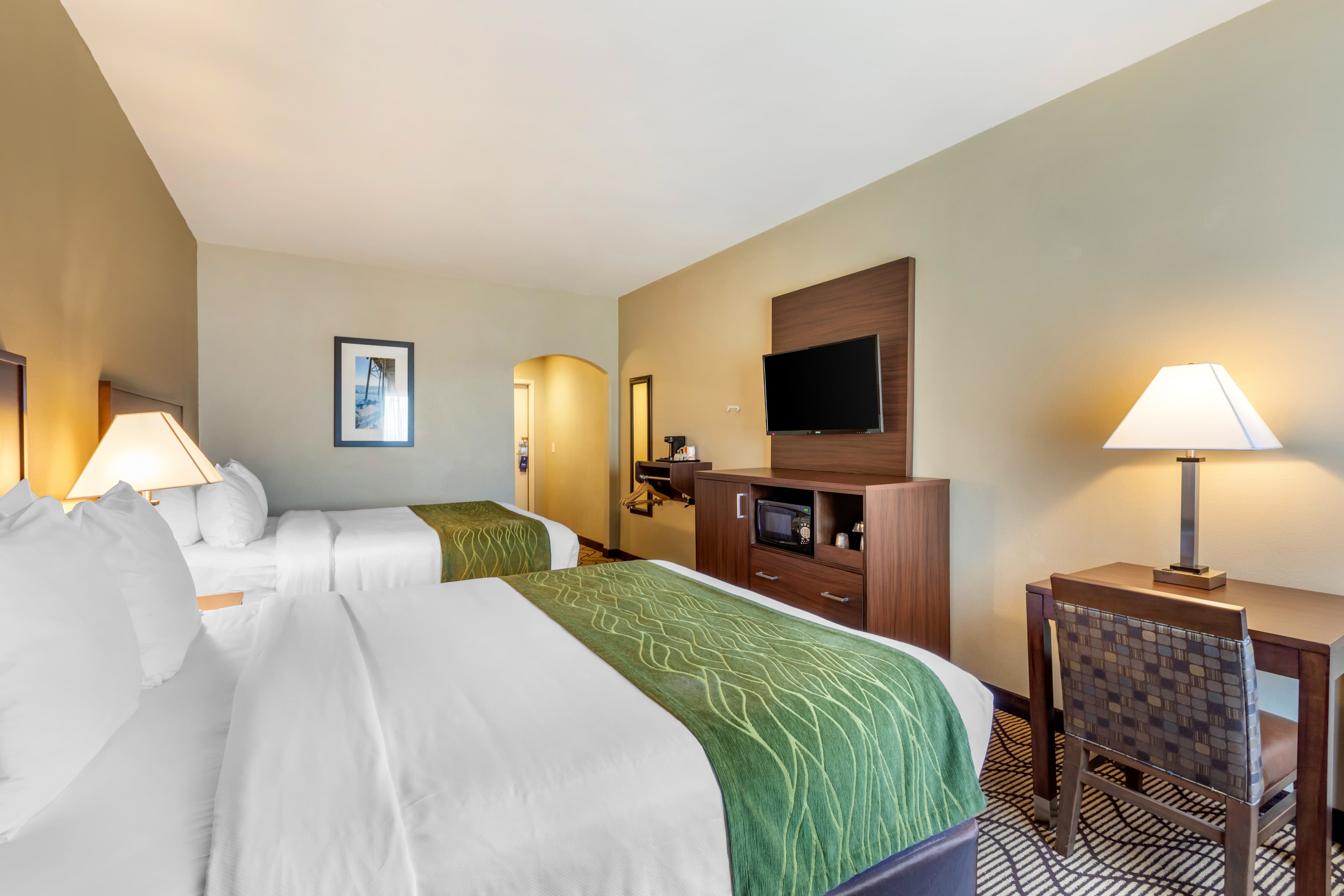 Comfort Inn & Suites Orange County John Wayne Airport — 26
