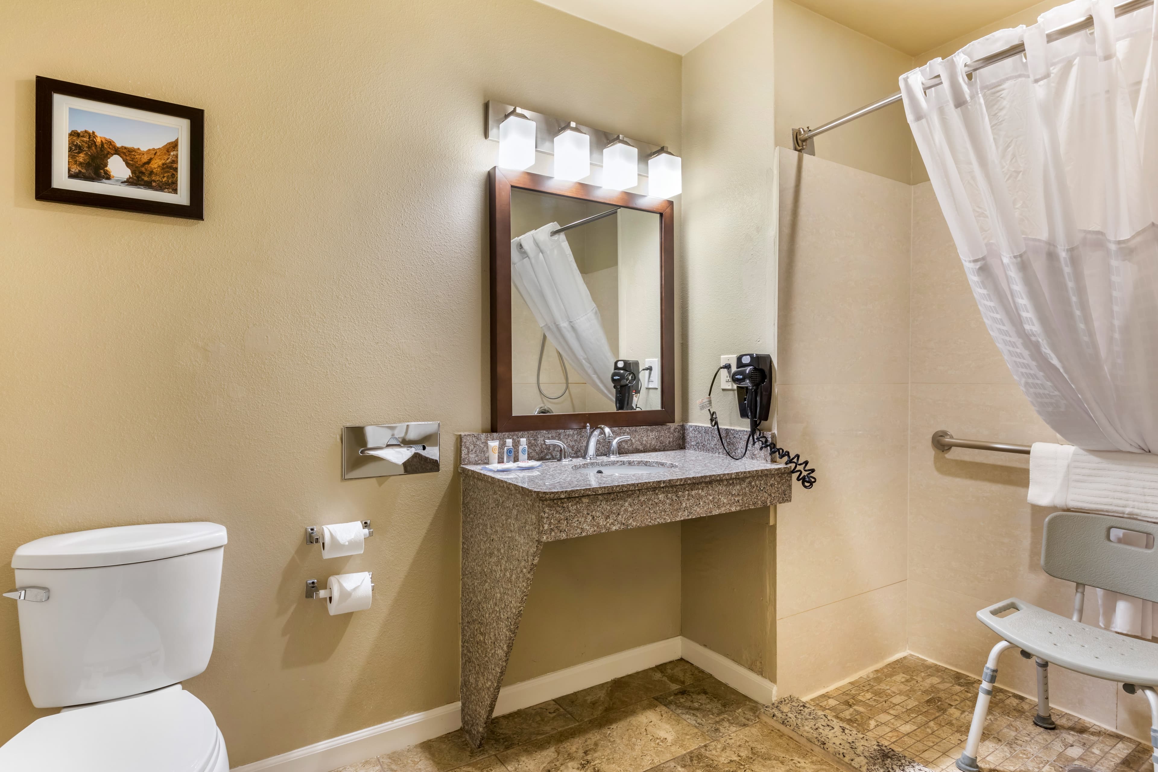 Comfort Inn & Suites Orange County John Wayne Airport — 27