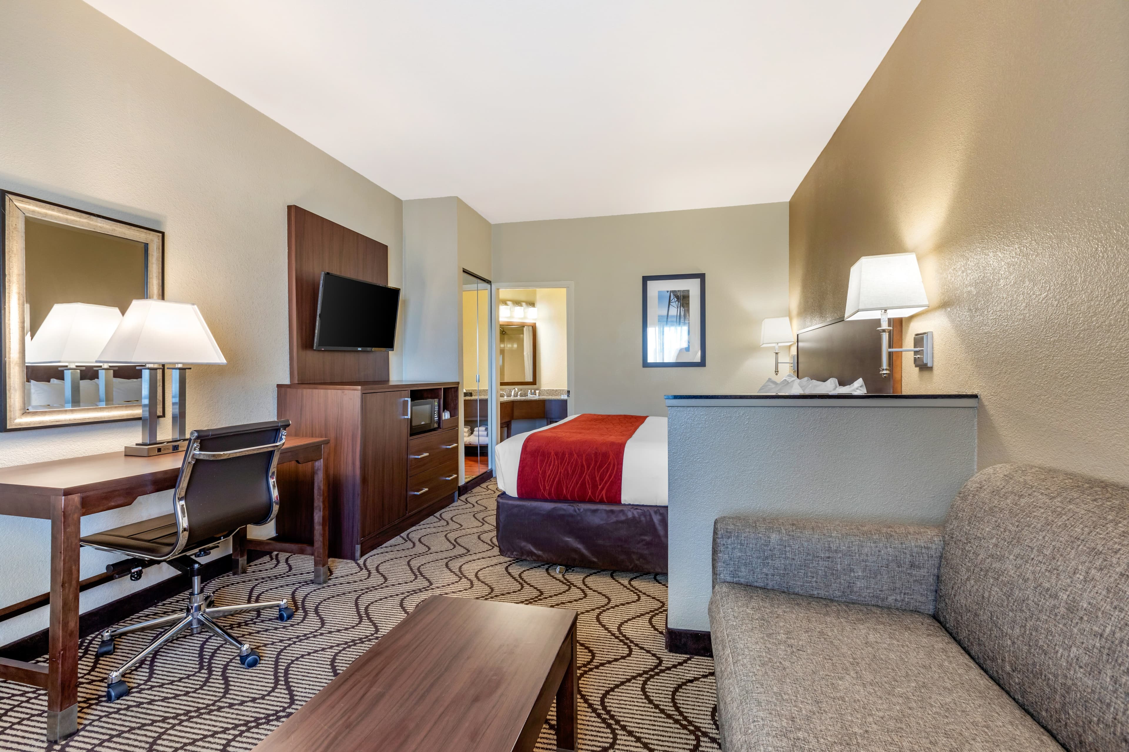 Comfort Inn & Suites Orange County John Wayne Airport — 31