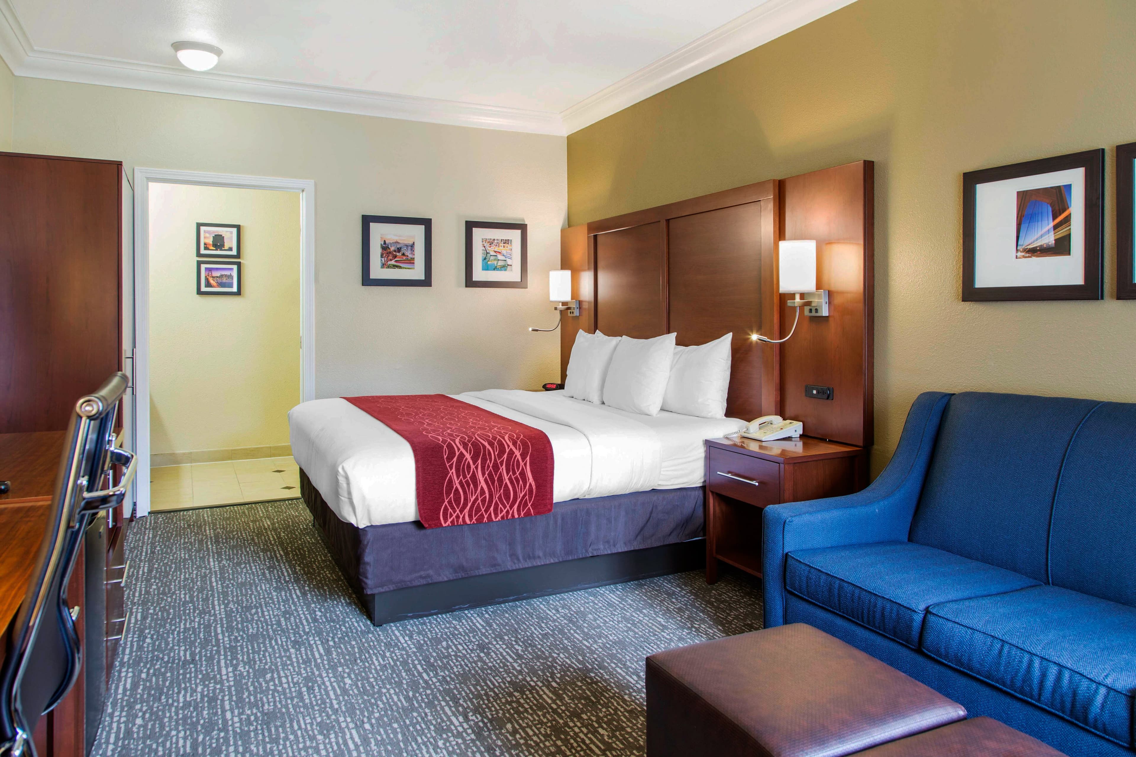 Comfort Inn & Suites San Francisco Airport North — 19