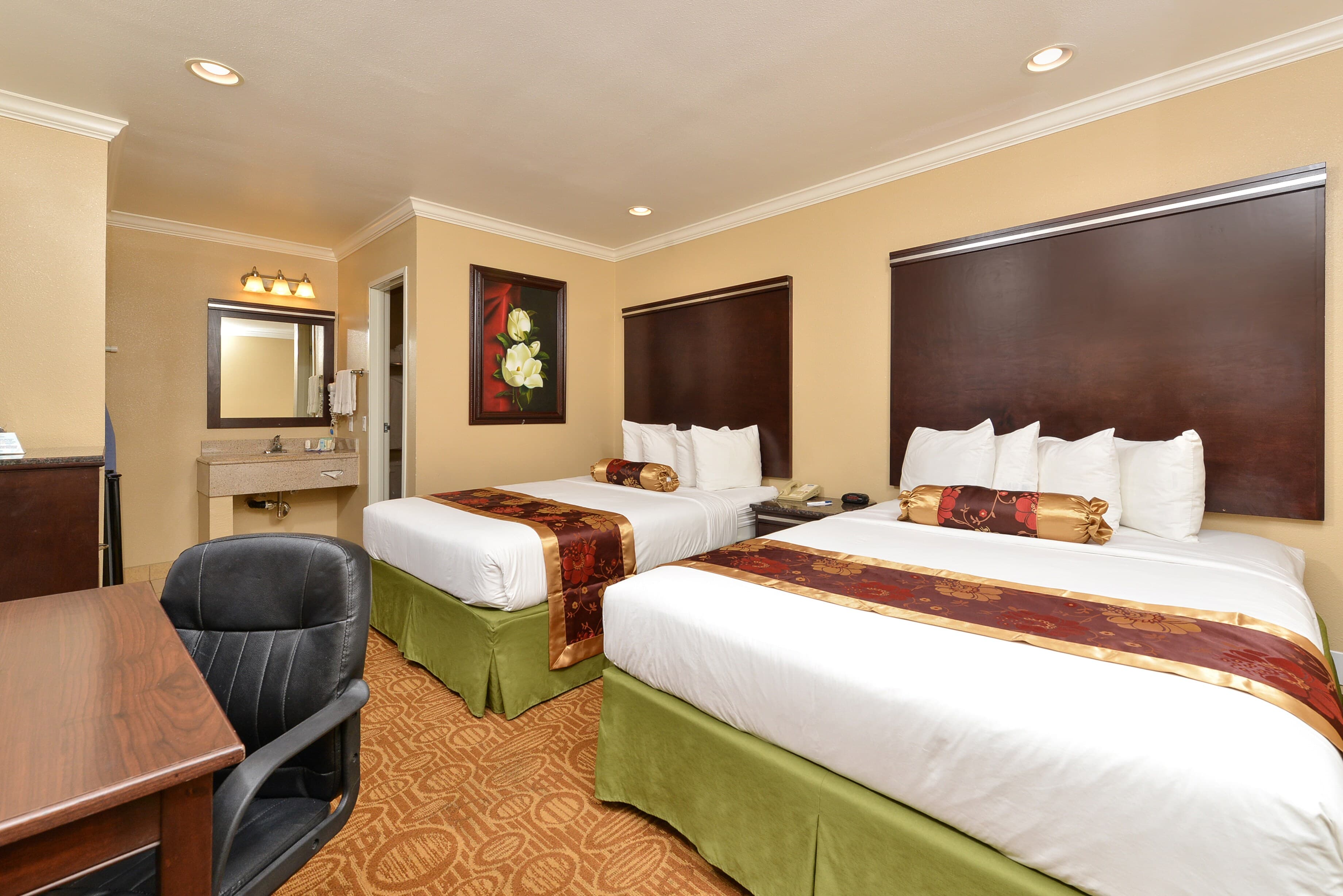 Rodeway Inn San Diego Near SDSU — 11