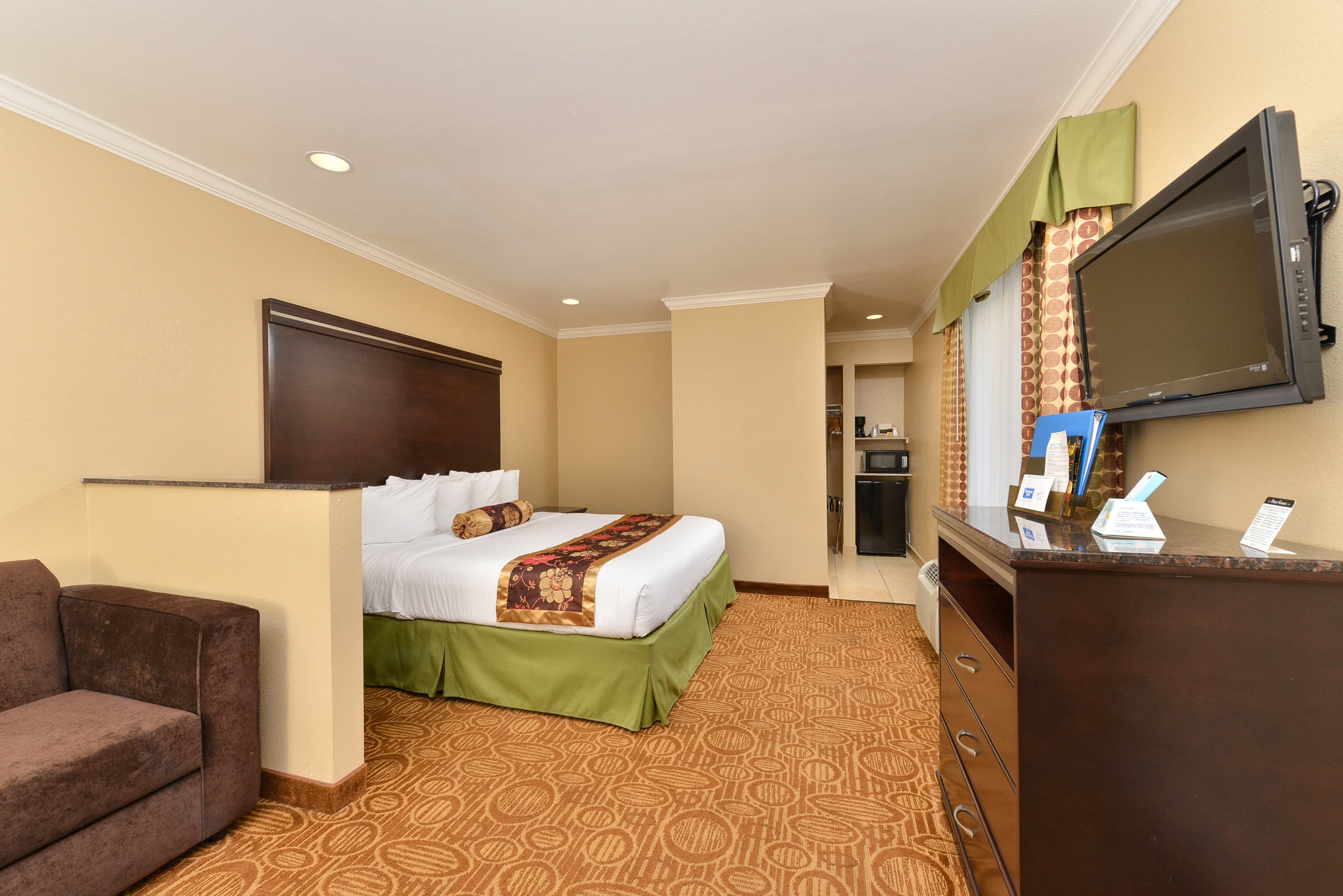 Rodeway Inn San Diego Near SDSU — 7