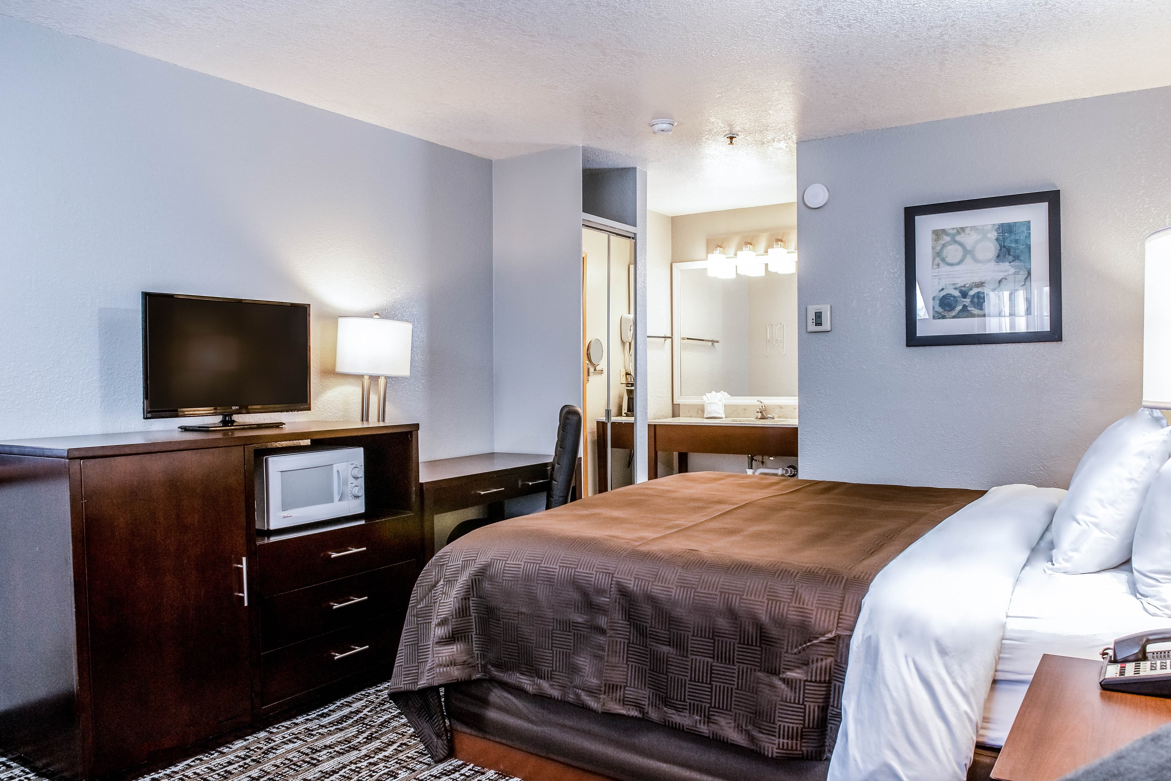 Clarion Hotel By Humboldt Bay — 7