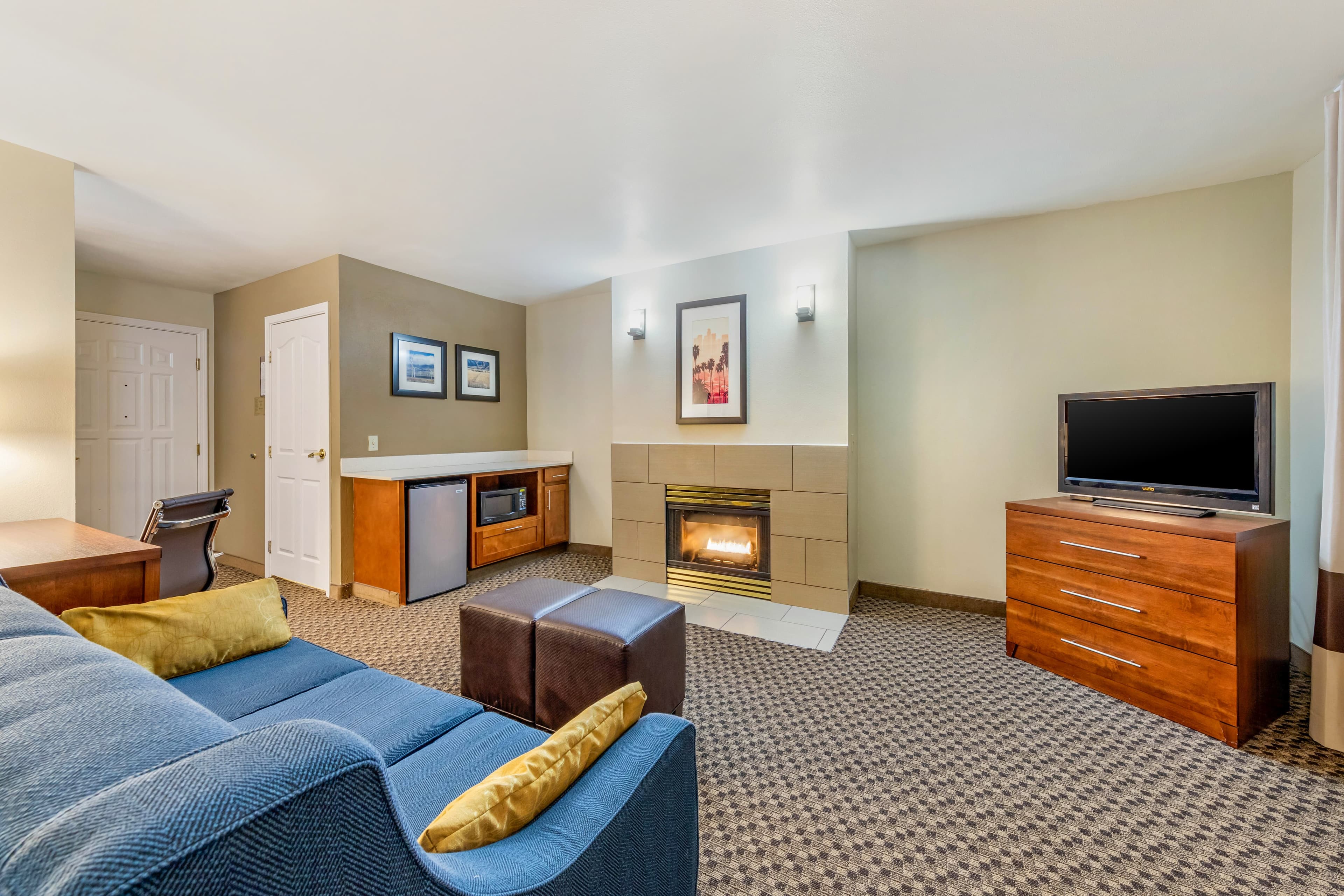 Comfort Inn & Suites Lancaster Antelope Valley — 23