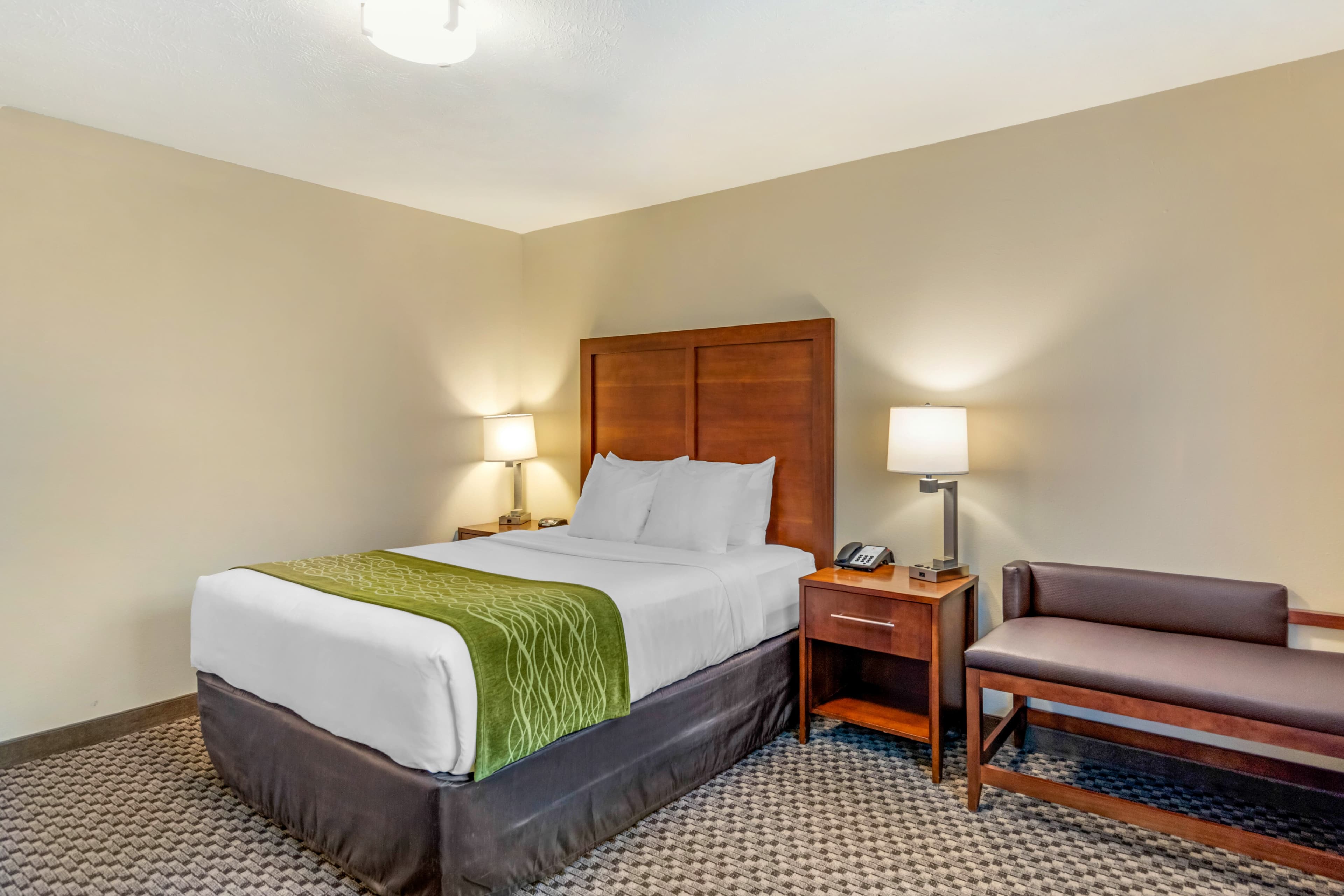 Comfort Inn & Suites Lancaster Antelope Valley — 18
