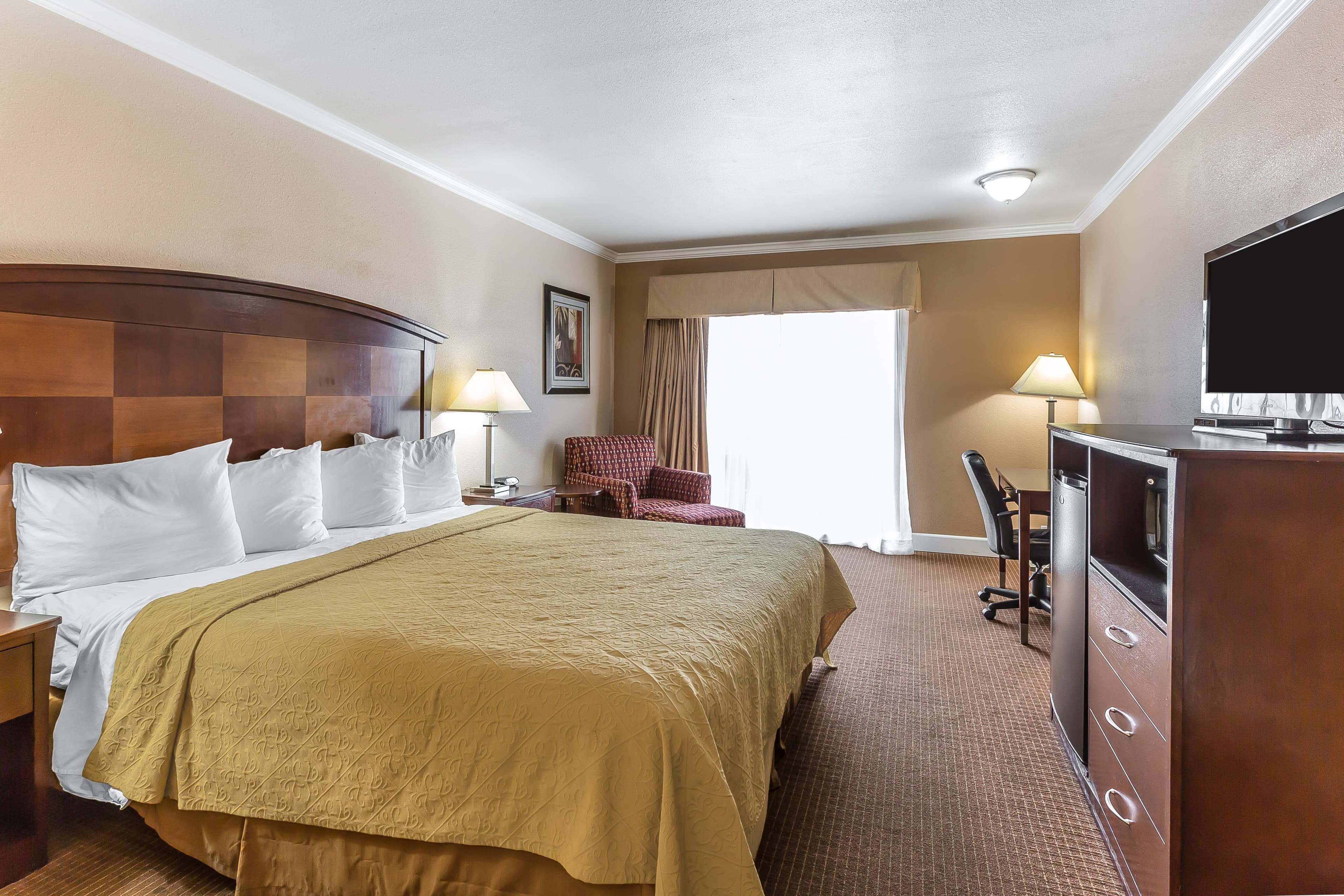 Quality Inn near Hearst Castle - Image 1