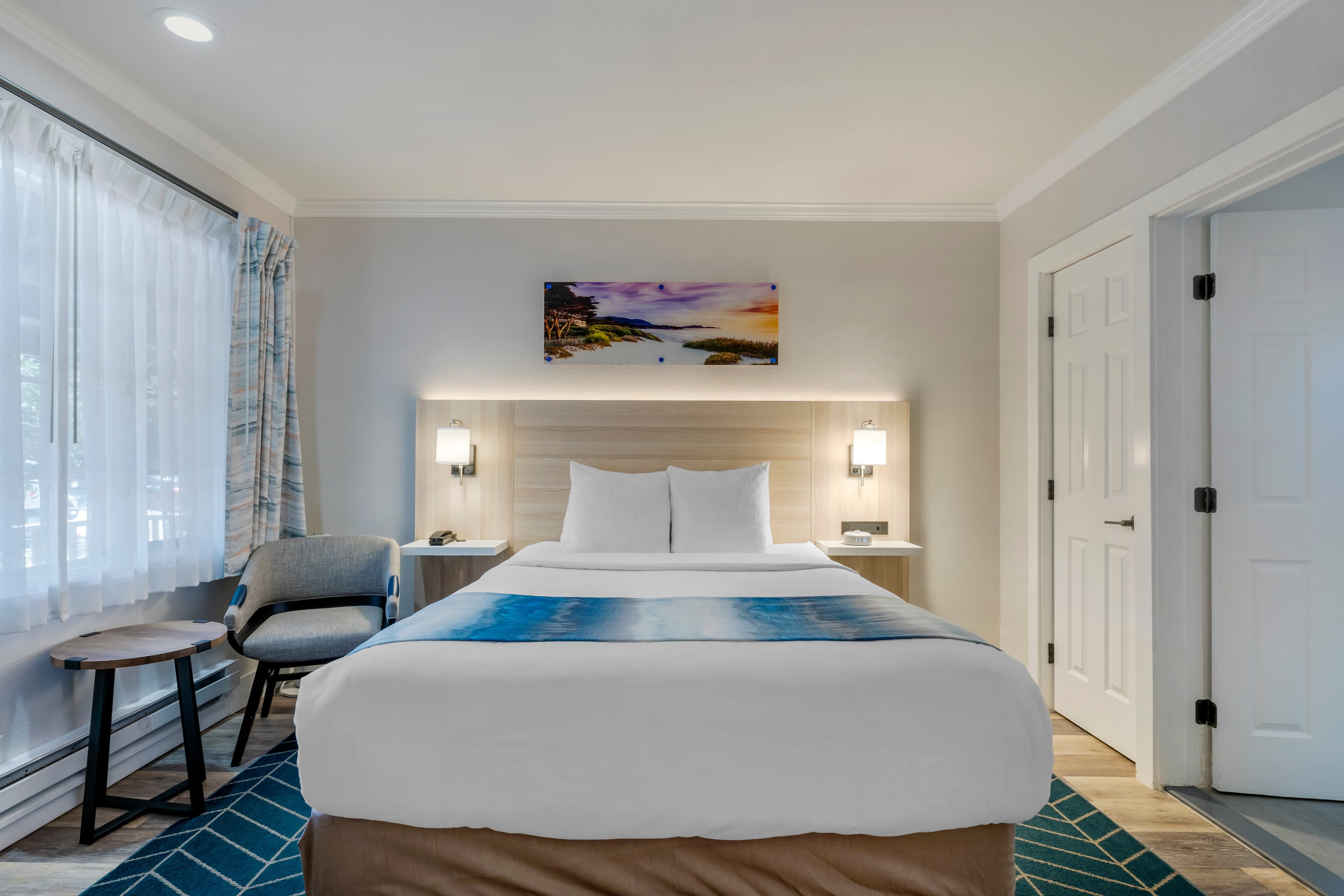 Comfort Inn Carmel By the Sea - Image 4