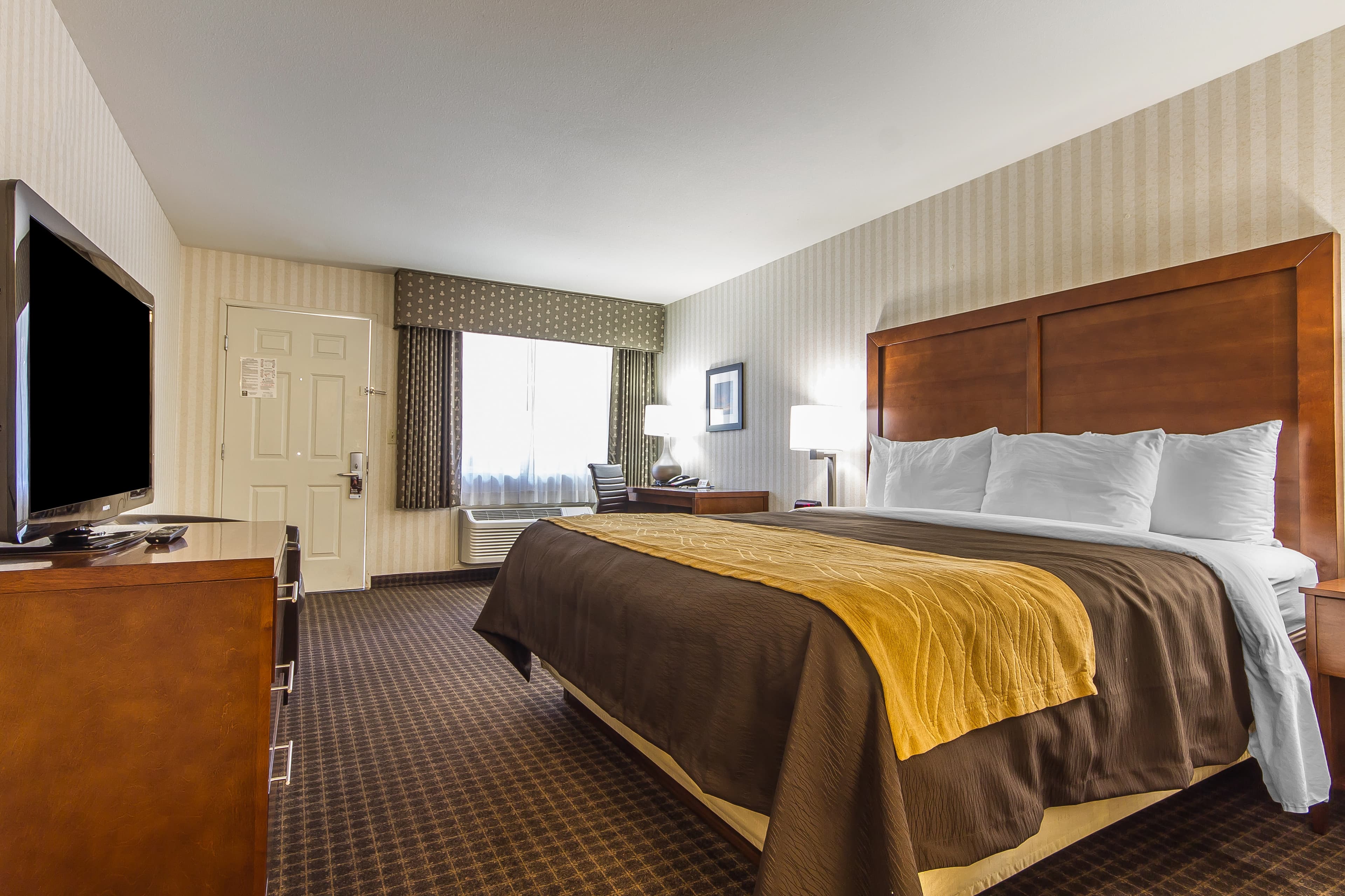 Quality Inn Half Moon Bay/Miramar Beach - Image 1