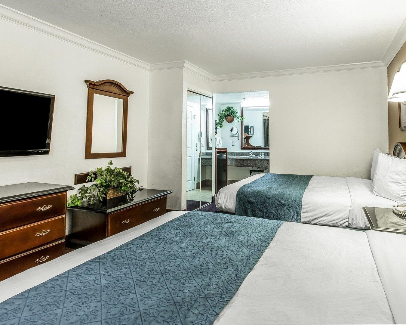Quality Inn Hemet - San Jacinto — 9