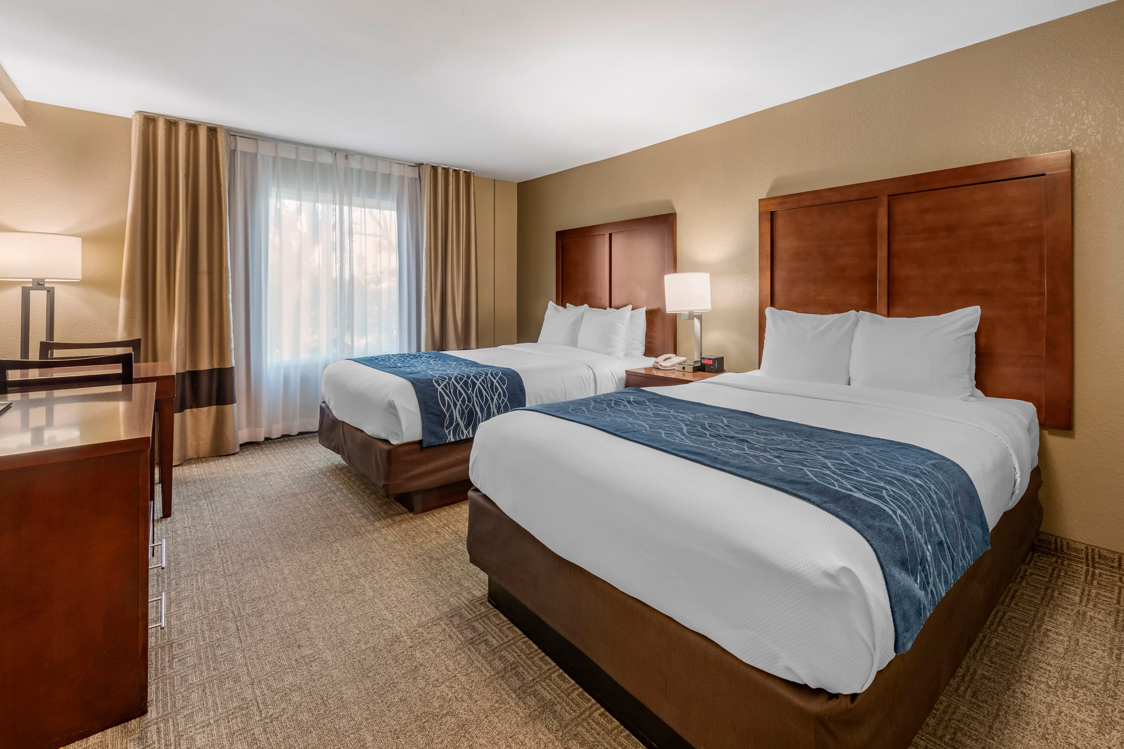 Comfort Inn & Suites Ventura Beach — 6