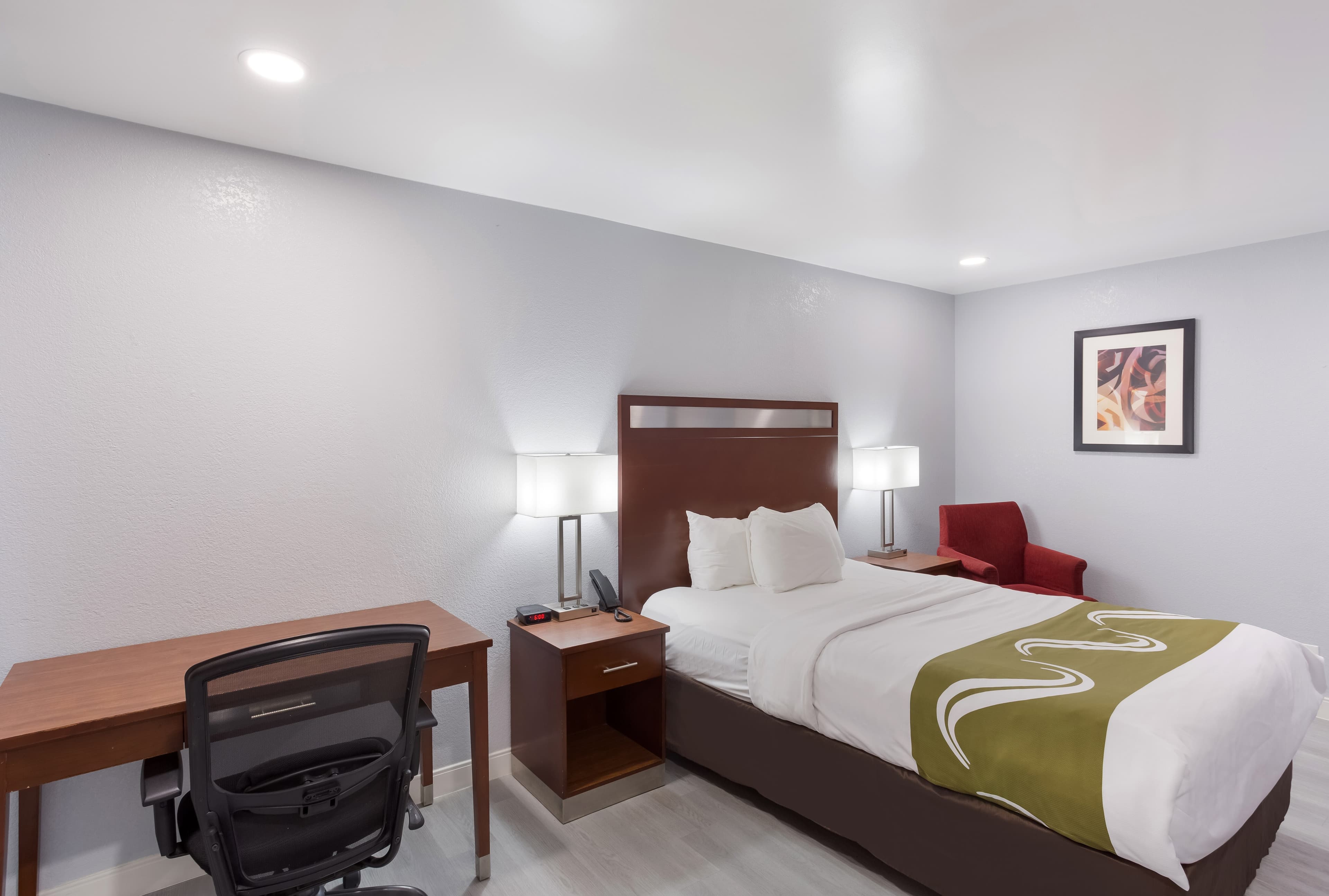 Quality Inn Redding near I-5 — 6