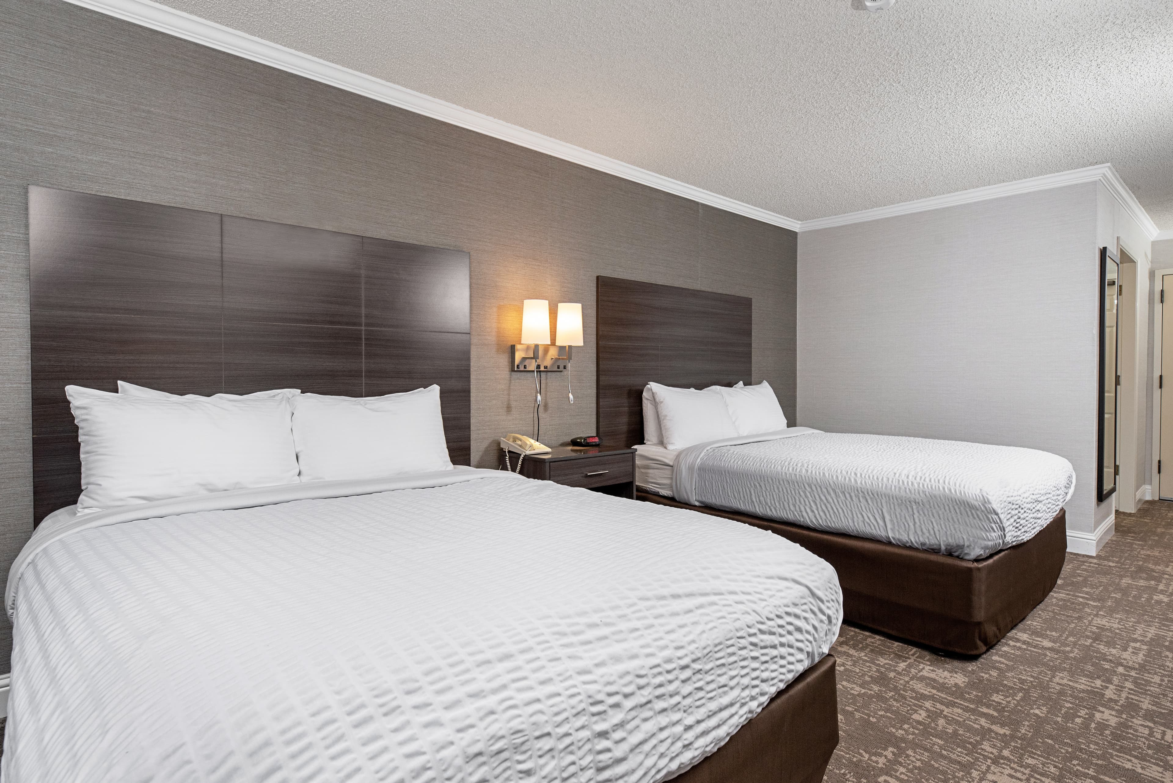 Clarion Inn Silicon Valley — 9
