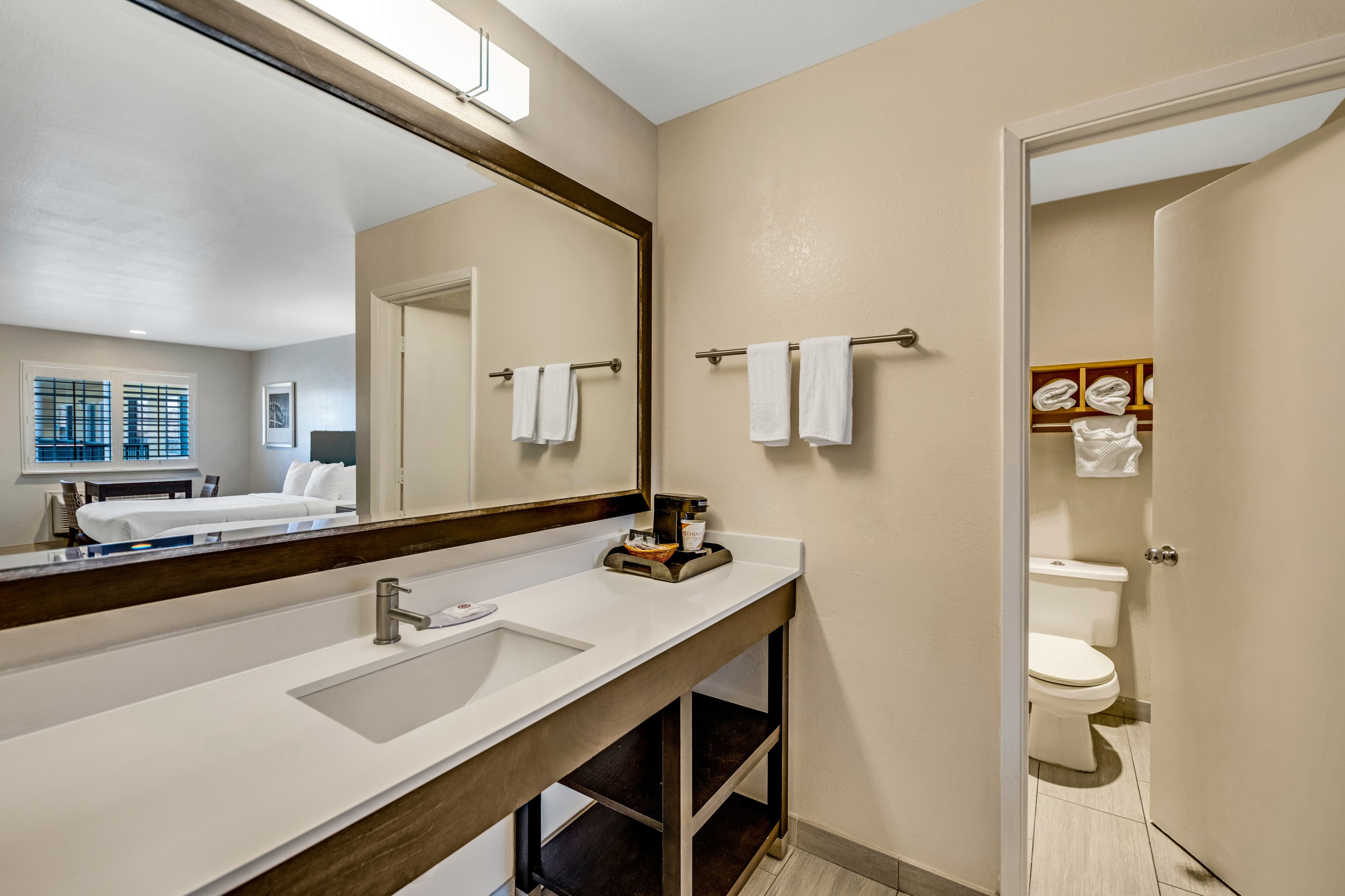 Comfort Inn Beach/Boardwalk Area — 14