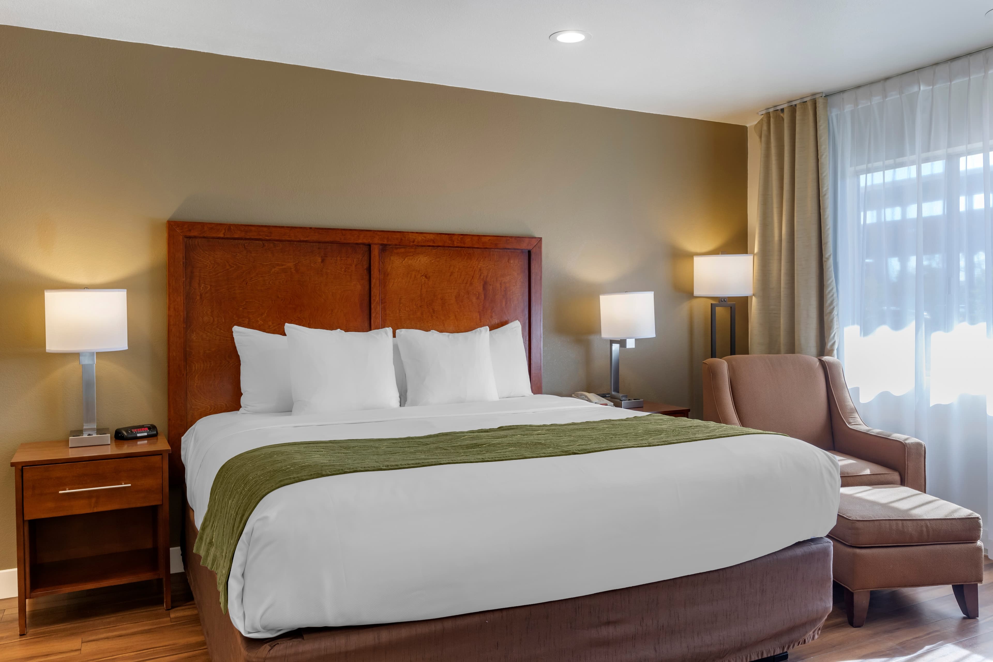 Comfort Inn Bishop — 6