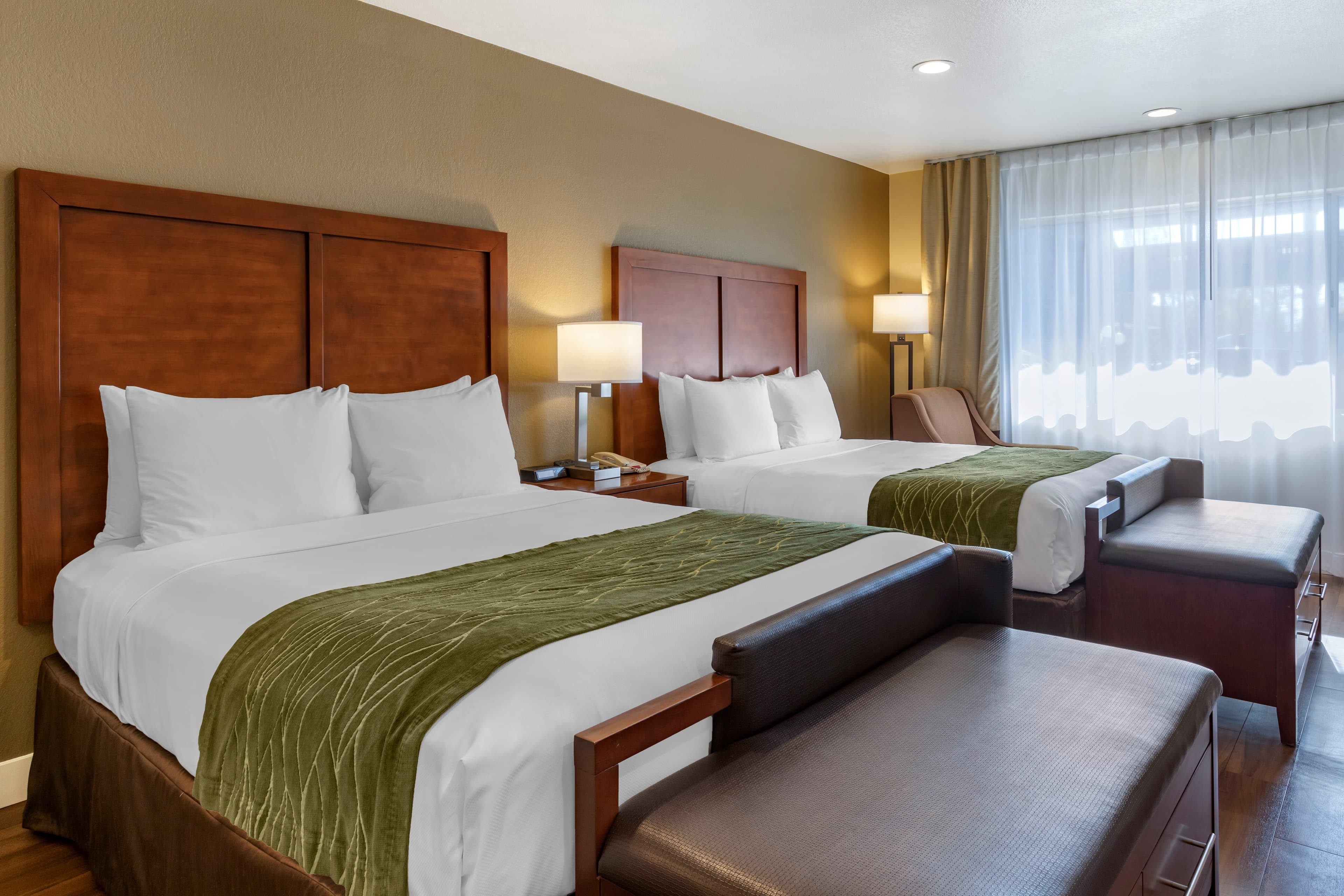 Comfort Inn Bishop — 16