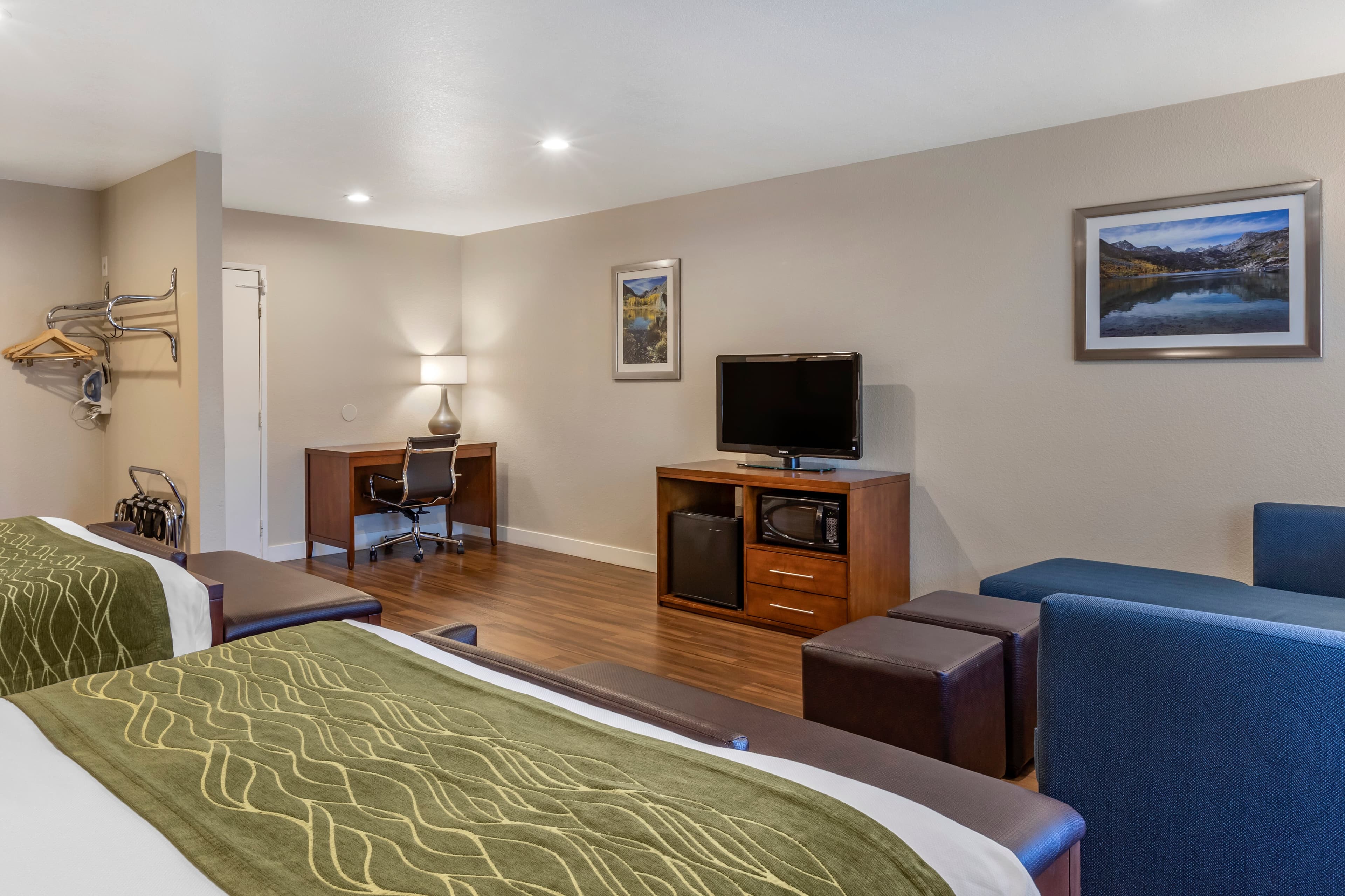 Comfort Inn Bishop — 24