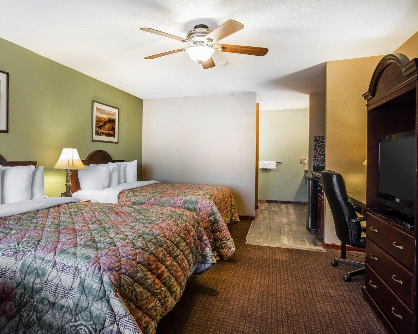 Quality Inn & Suites Cameron Park Shingle Springs — 13