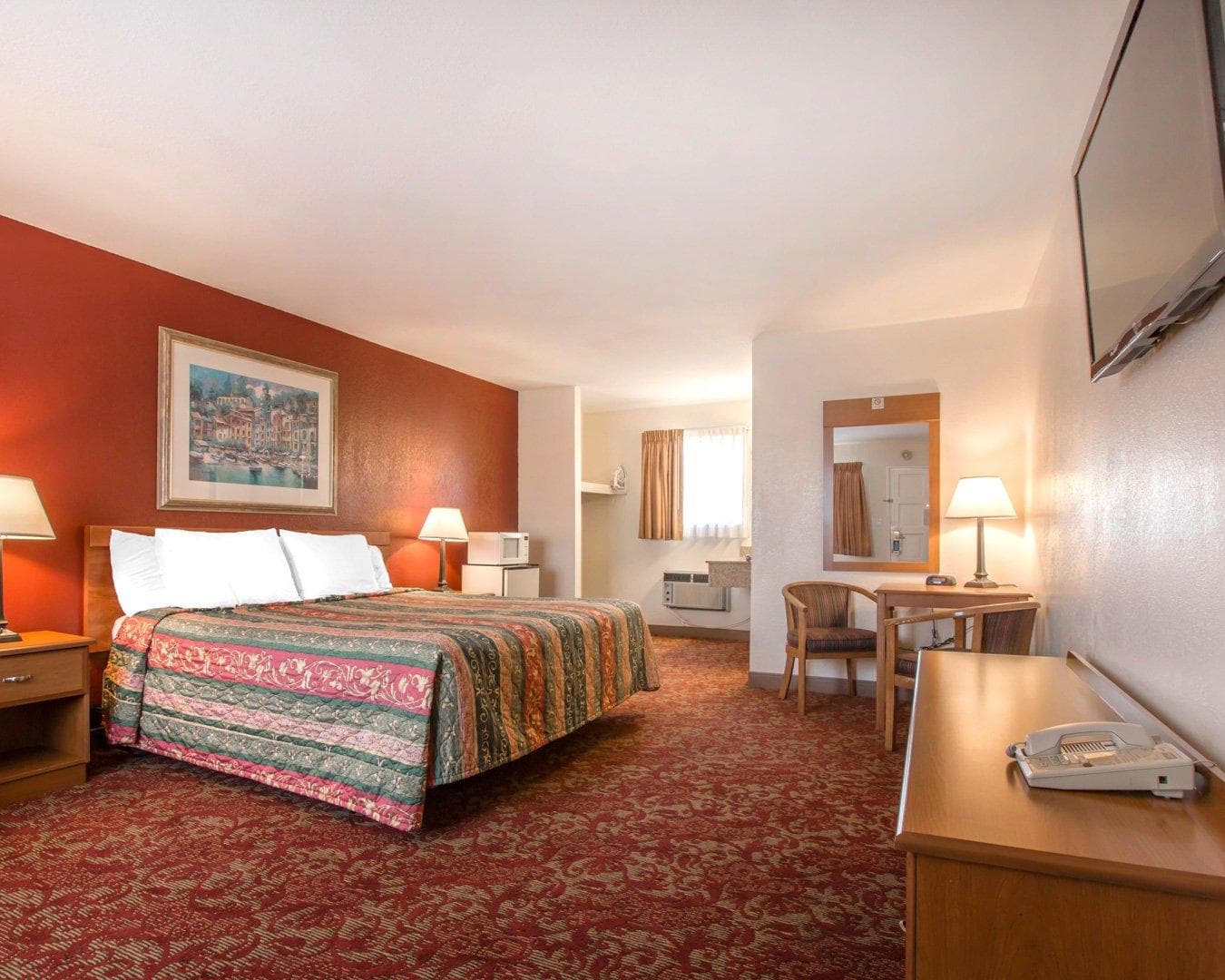 Rodeway Inn Fallbrook Downtown — 8