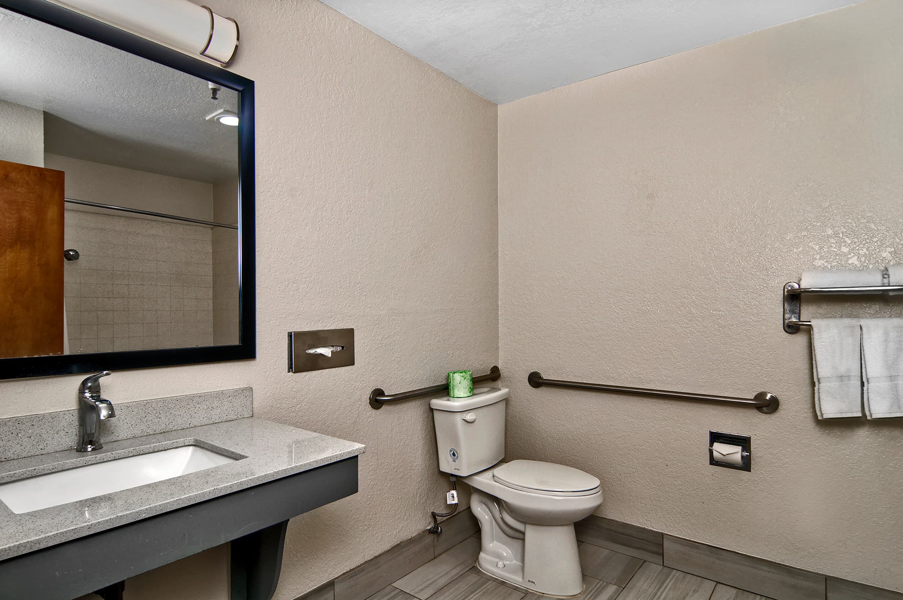 Quality Inn & Suites South San Jose / Morgan Hill - Image 3
