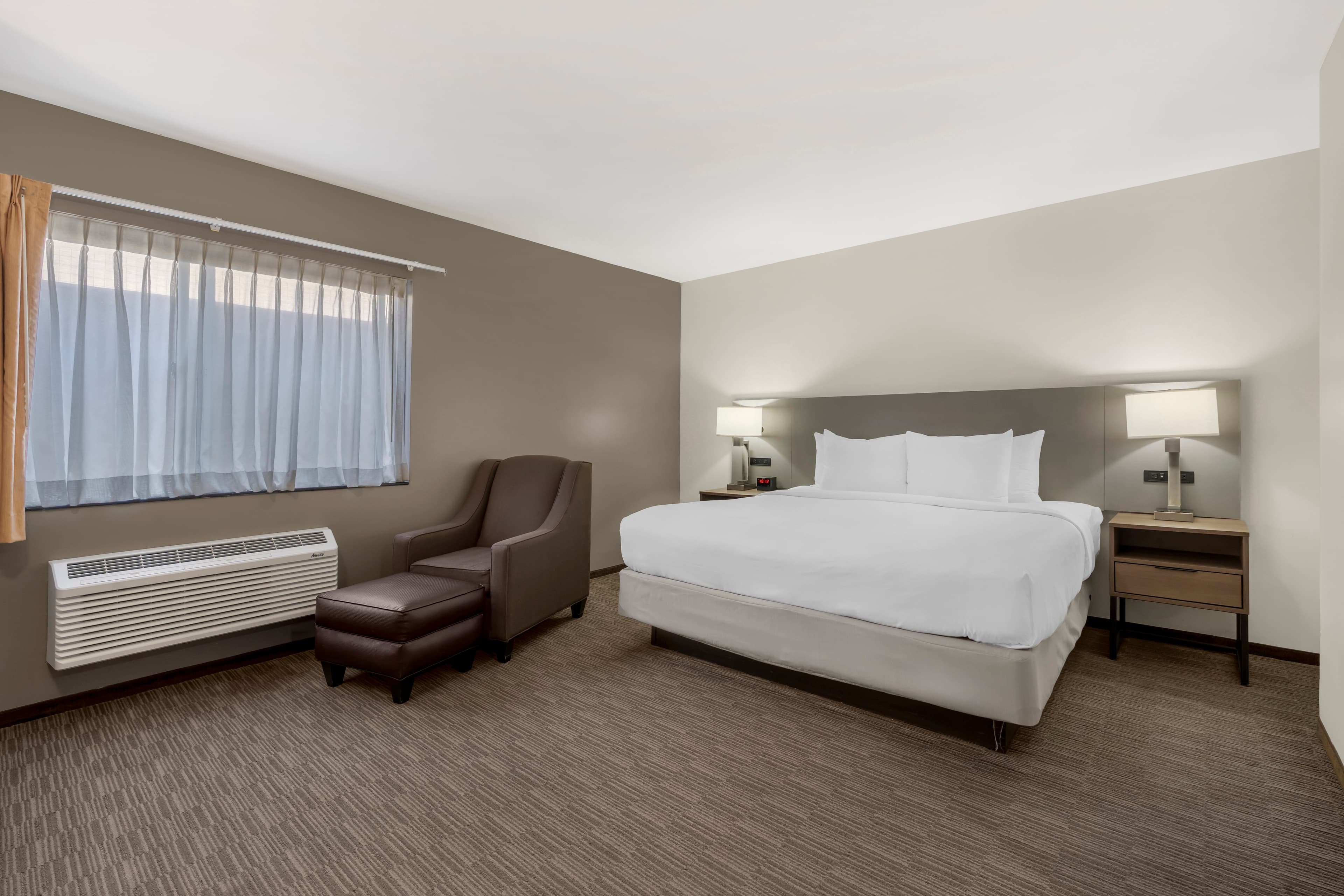 Comfort Inn Cockatoo Near LAX Airport - Image 1