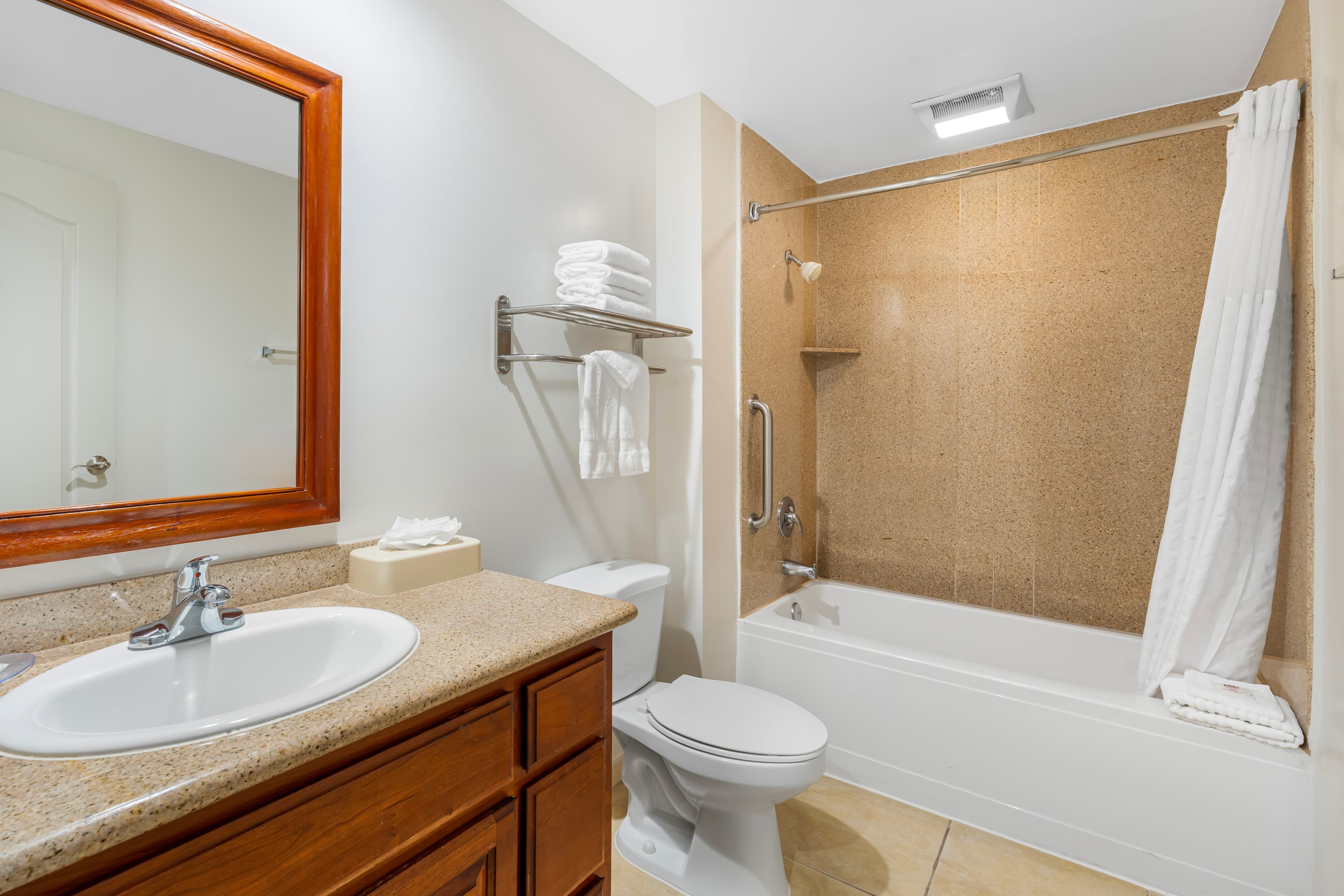 Comfort Inn Cockatoo Near LAX Airport — 18