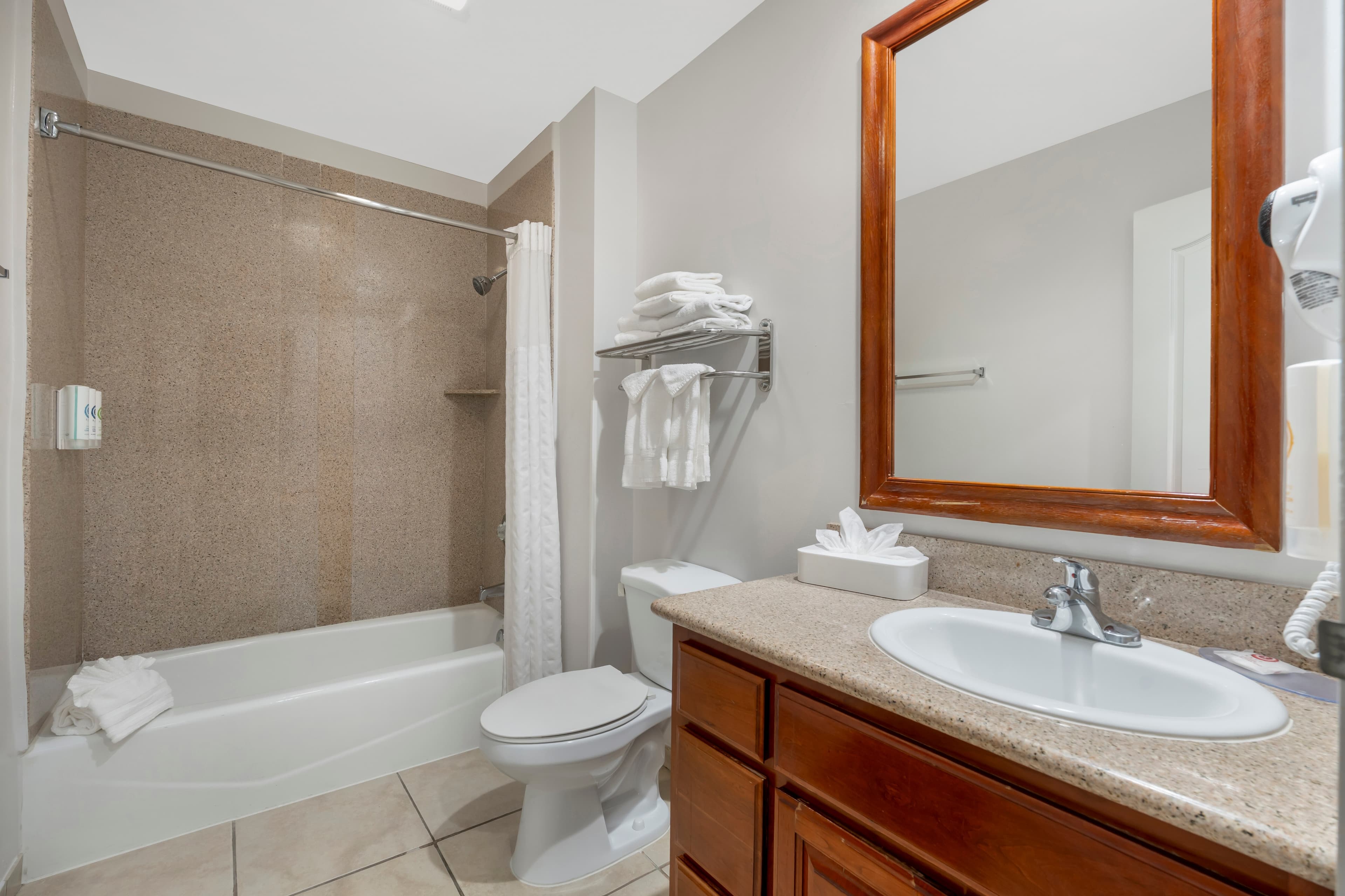 Comfort Inn Cockatoo Near LAX Airport — 28