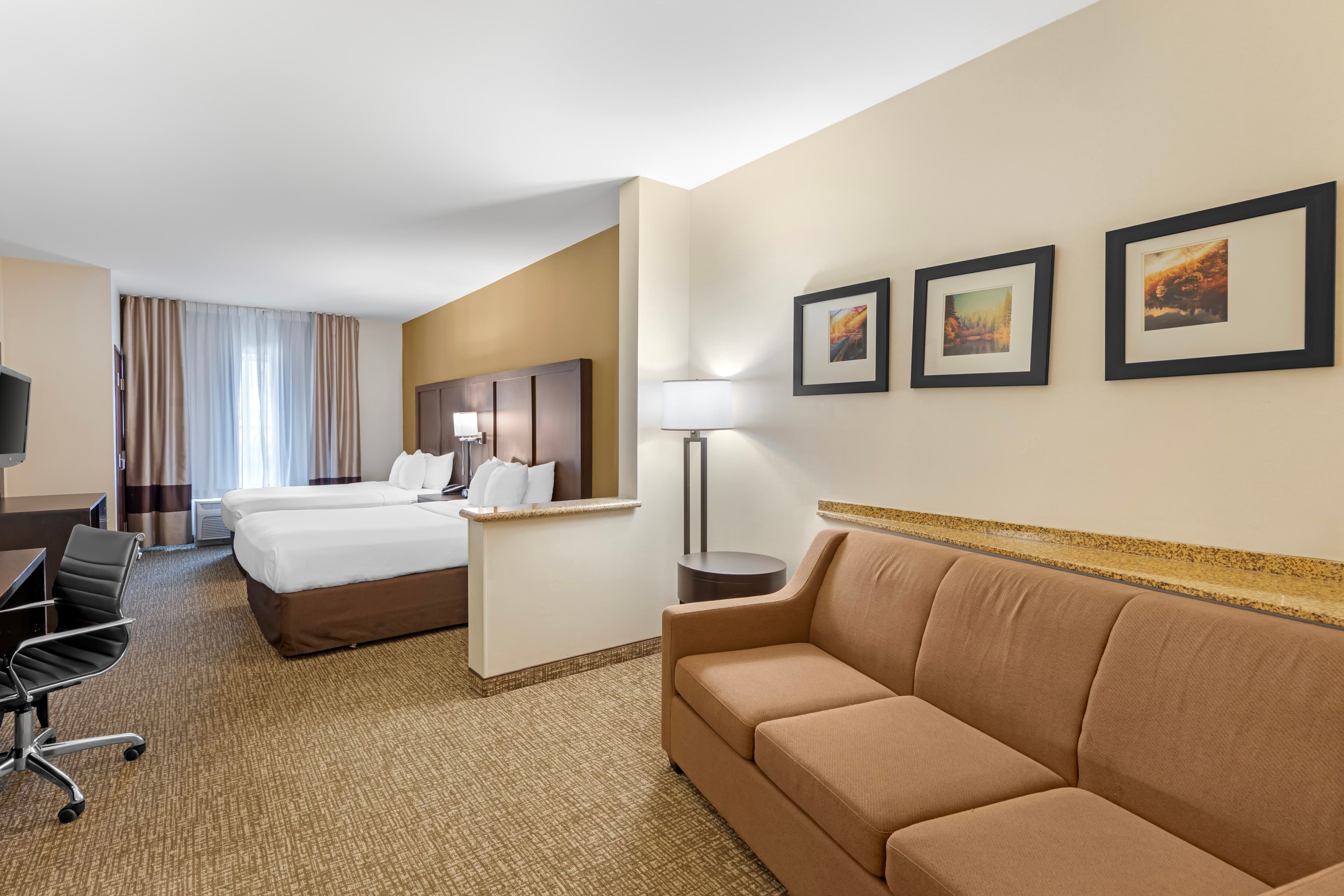Comfort Suites Ontario Airport Convention Center — 11