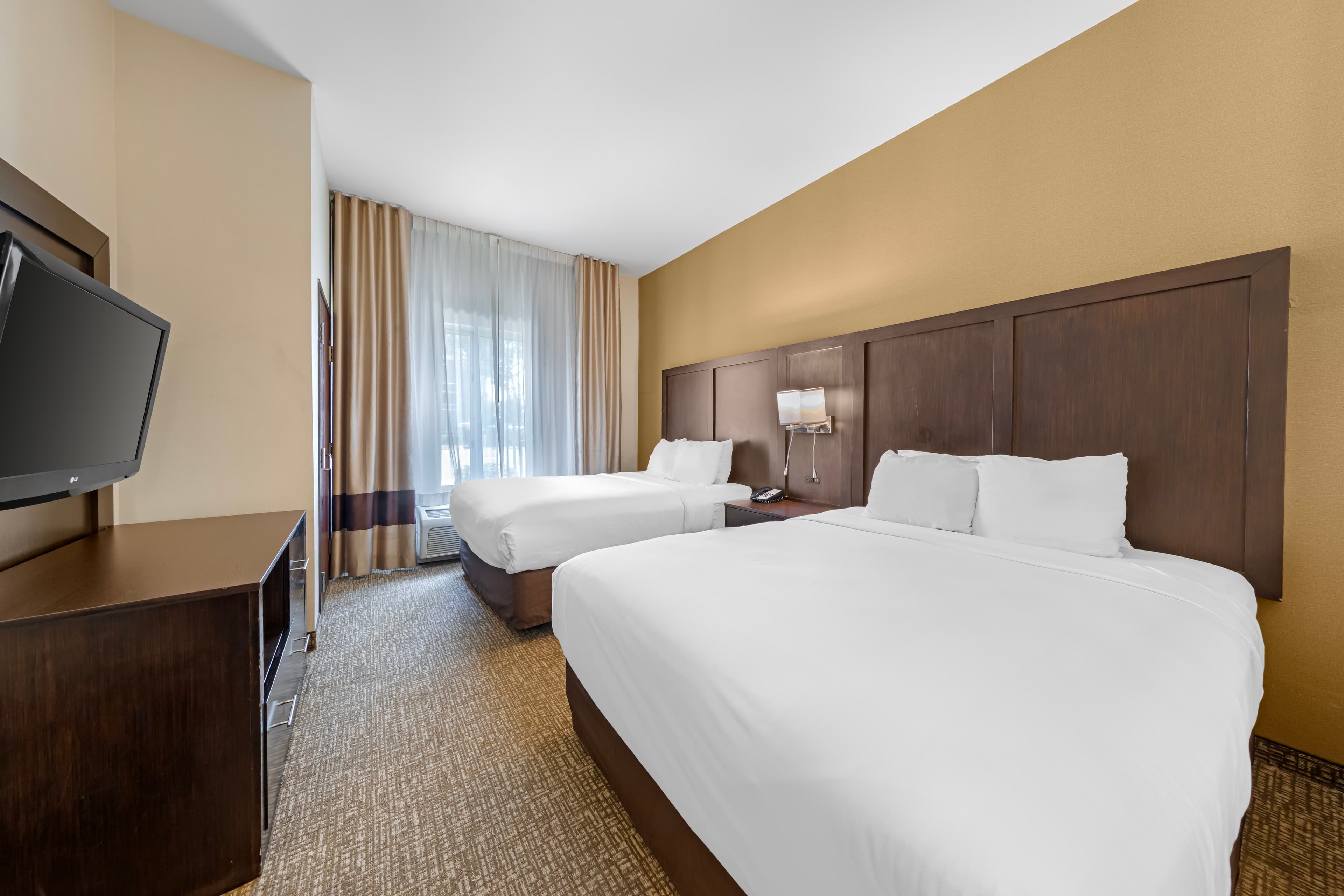 Comfort Suites Ontario Airport Convention Center — 18